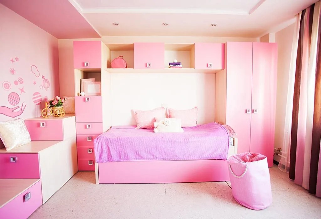 10 Innovative Ideas for Decorating a Little Girl's Bedroom