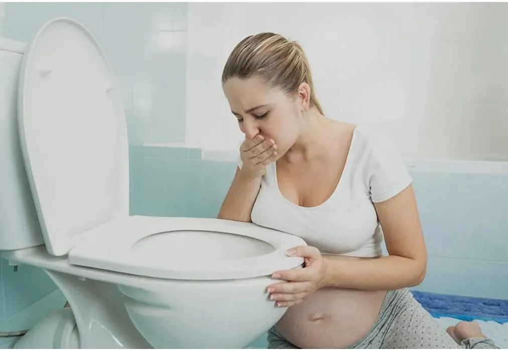 Throwing Up in Third Trimester of Pregnancy Should You Worry?
