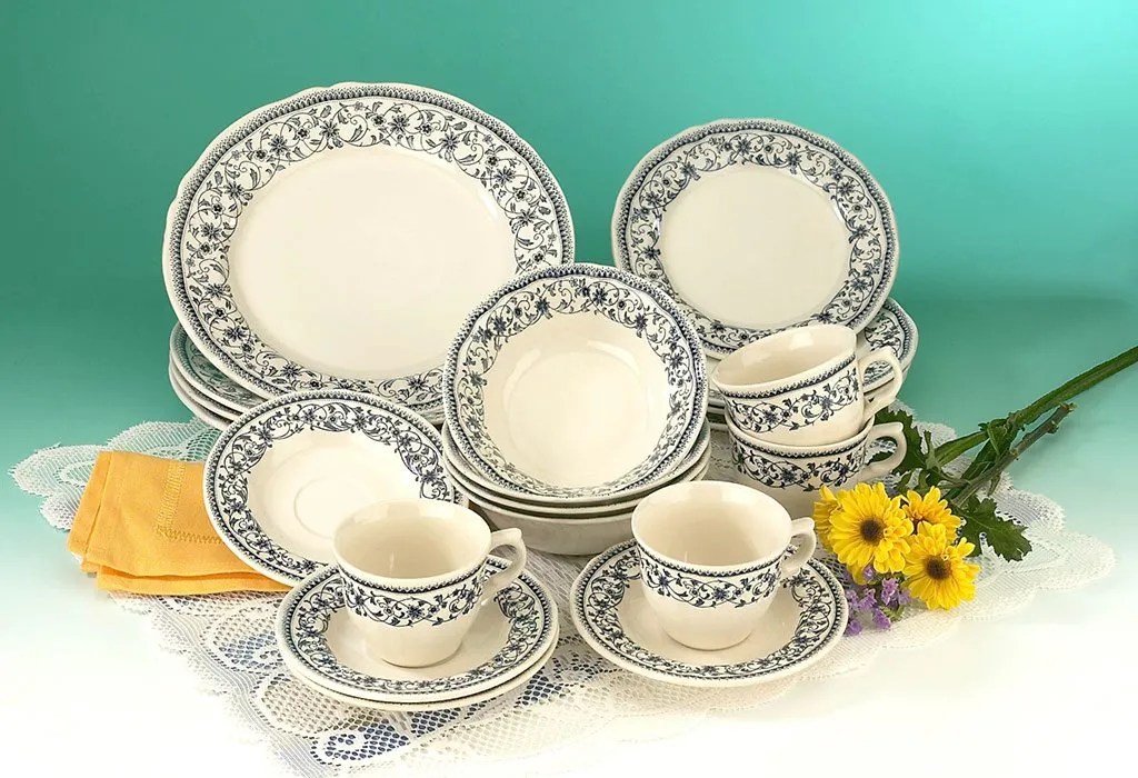 15 Best Indian Housewarming Ceremony Gift Ideas 2023