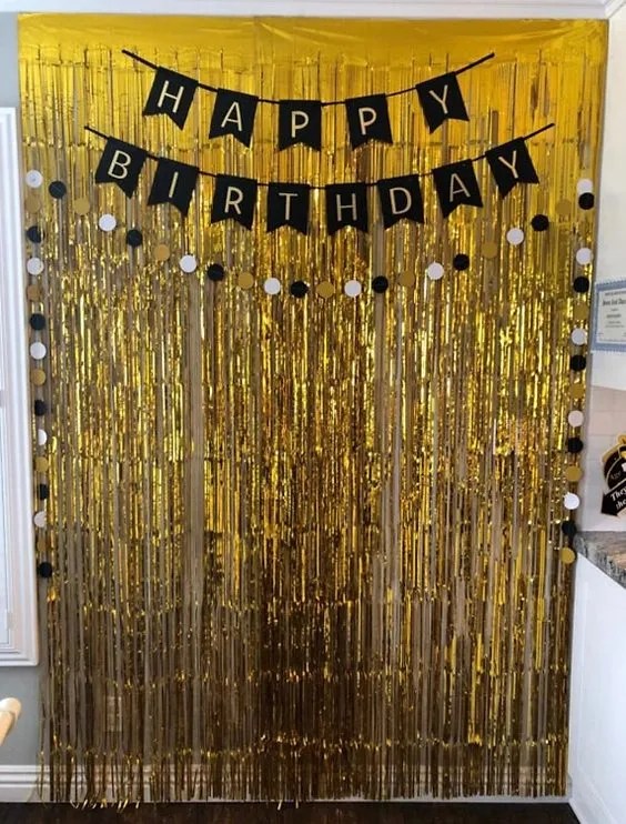 10 Super Cool DIY Photo Booth Ideas For Your Party
