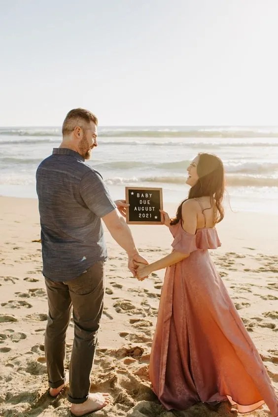 20 Best Beach Themed Pregnancy Announcement Ideas