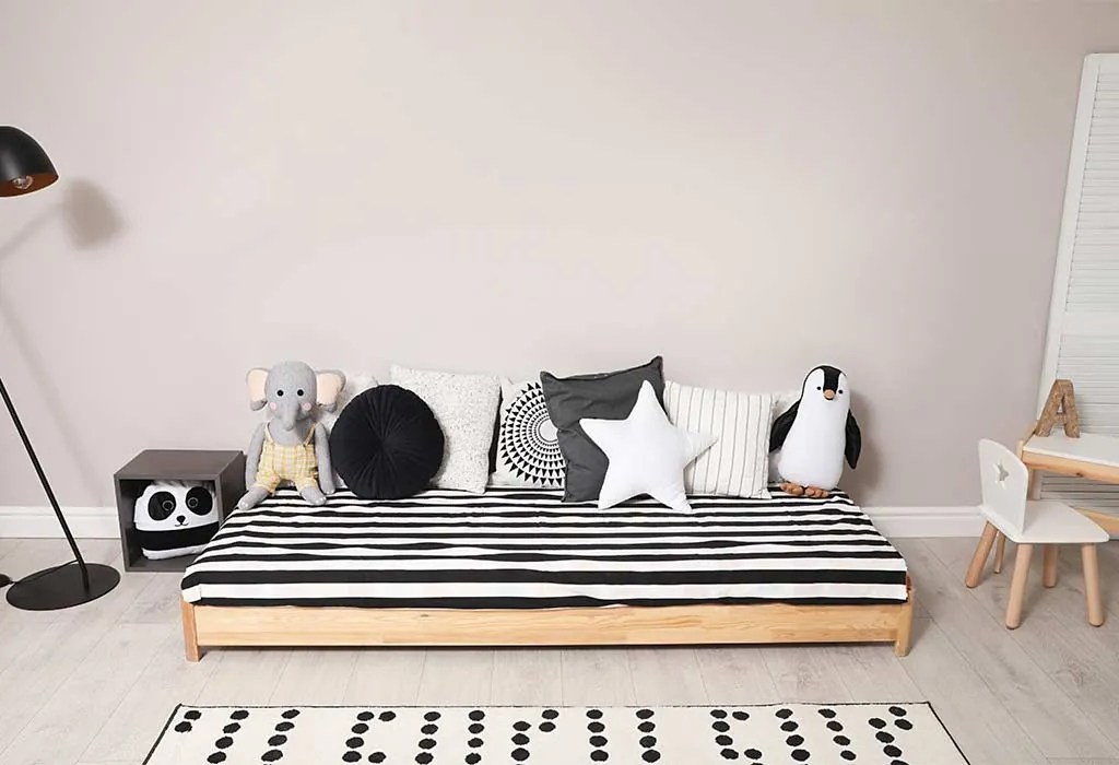 Toddler Bed vs Twin Bed Pros , Cons and Which One to Choose?