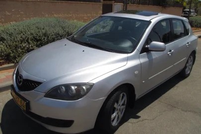 2000' Mazda 3 for sale. Rishon LeZion, Israel