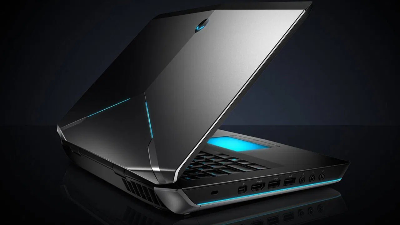 AlienWare 14 Review Small and Powerful