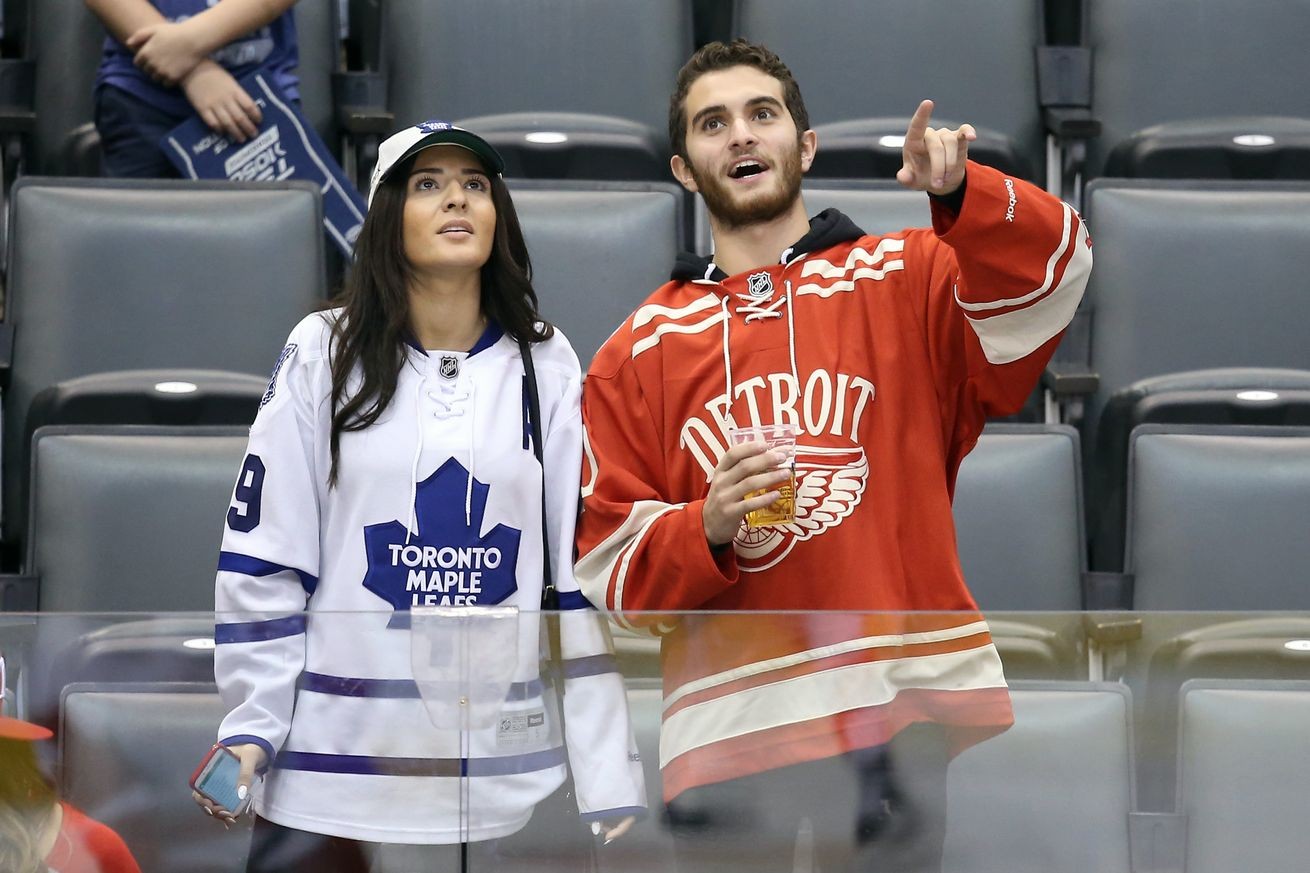 Nonhockey Fan Etiquette Guide During the Stanley Cup Playoffs