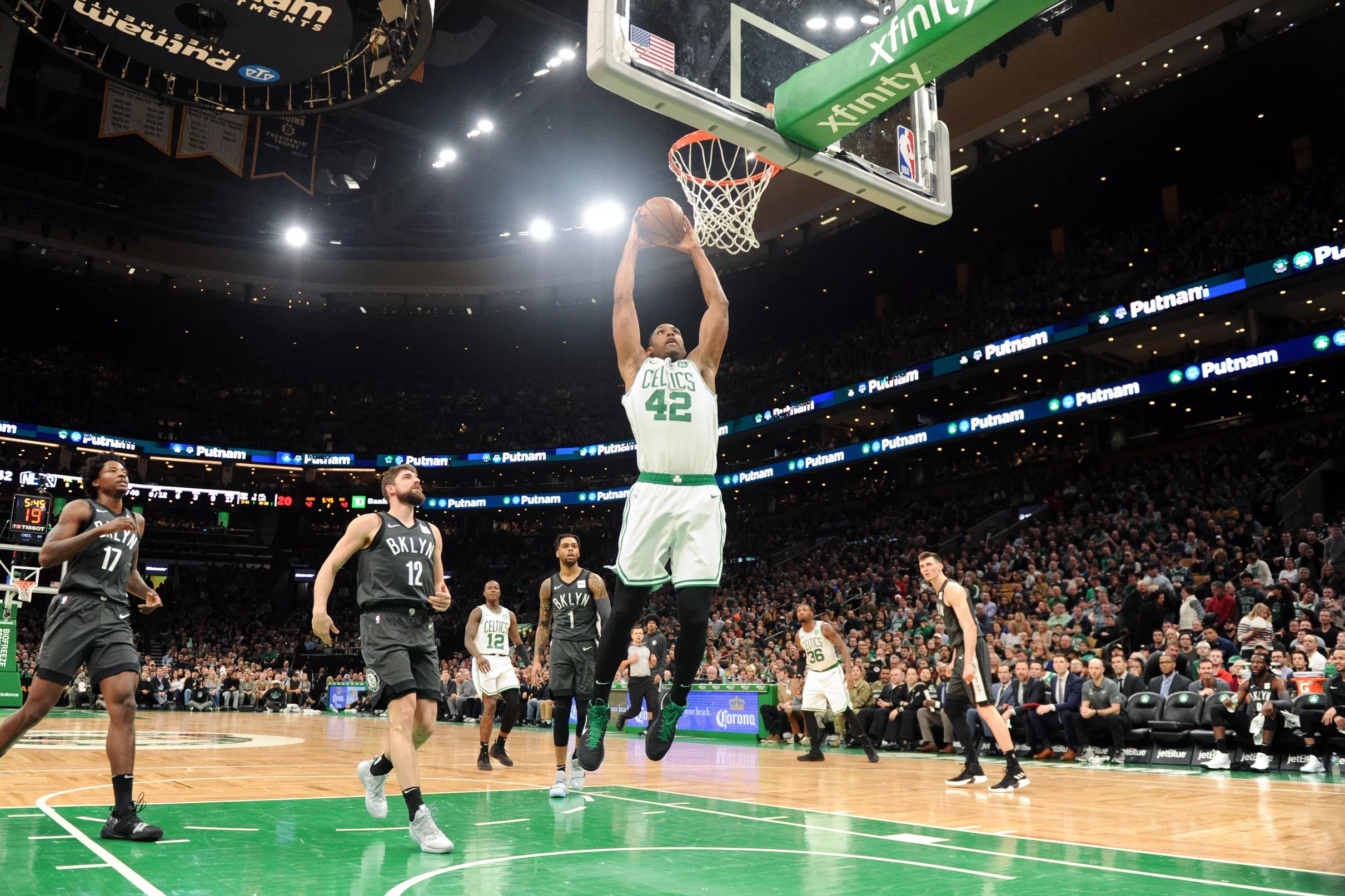 Celtics drop Nets 112104