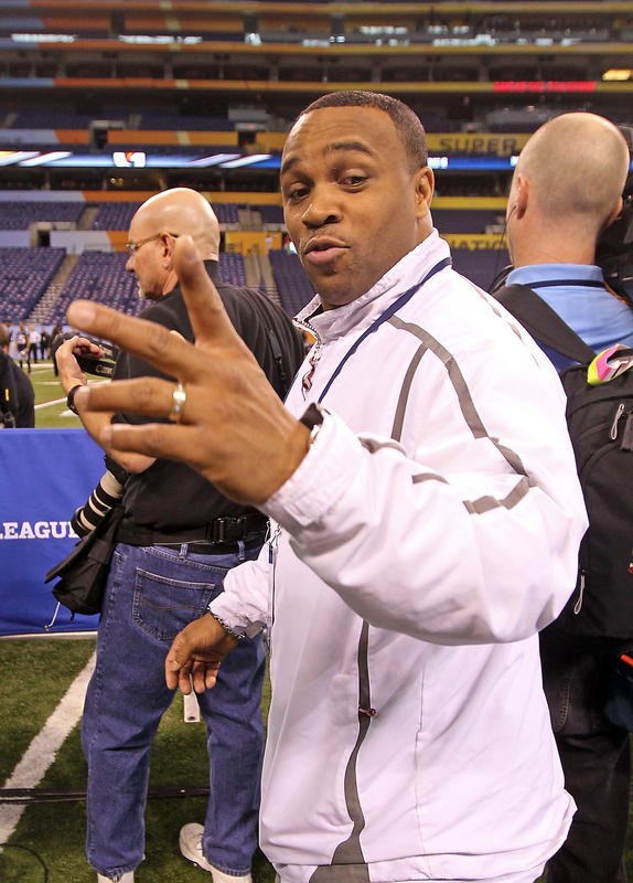 ExPatriots trainer Harold Nash joins Lions