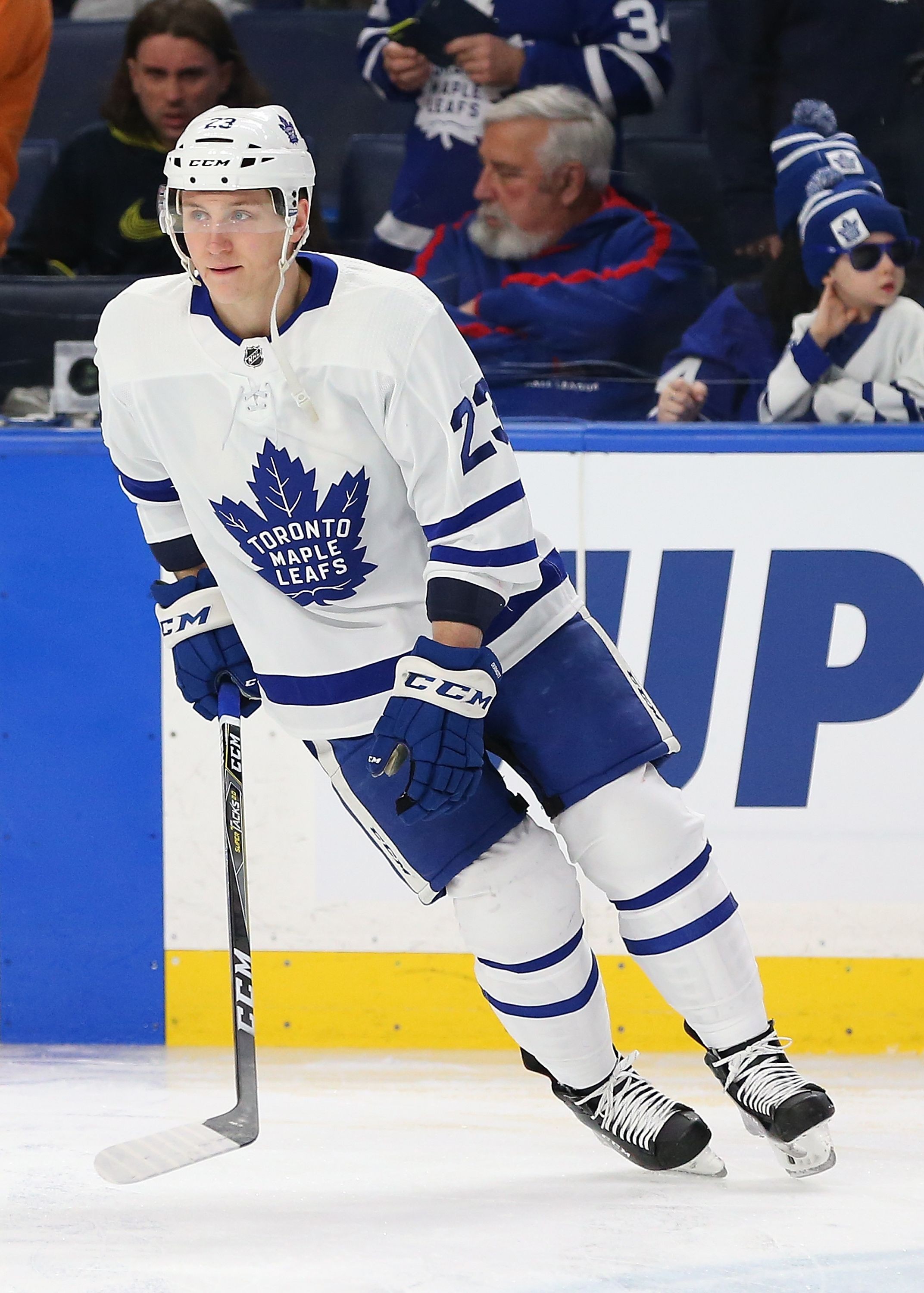 Toronto Maple Leafs Dermott Injured