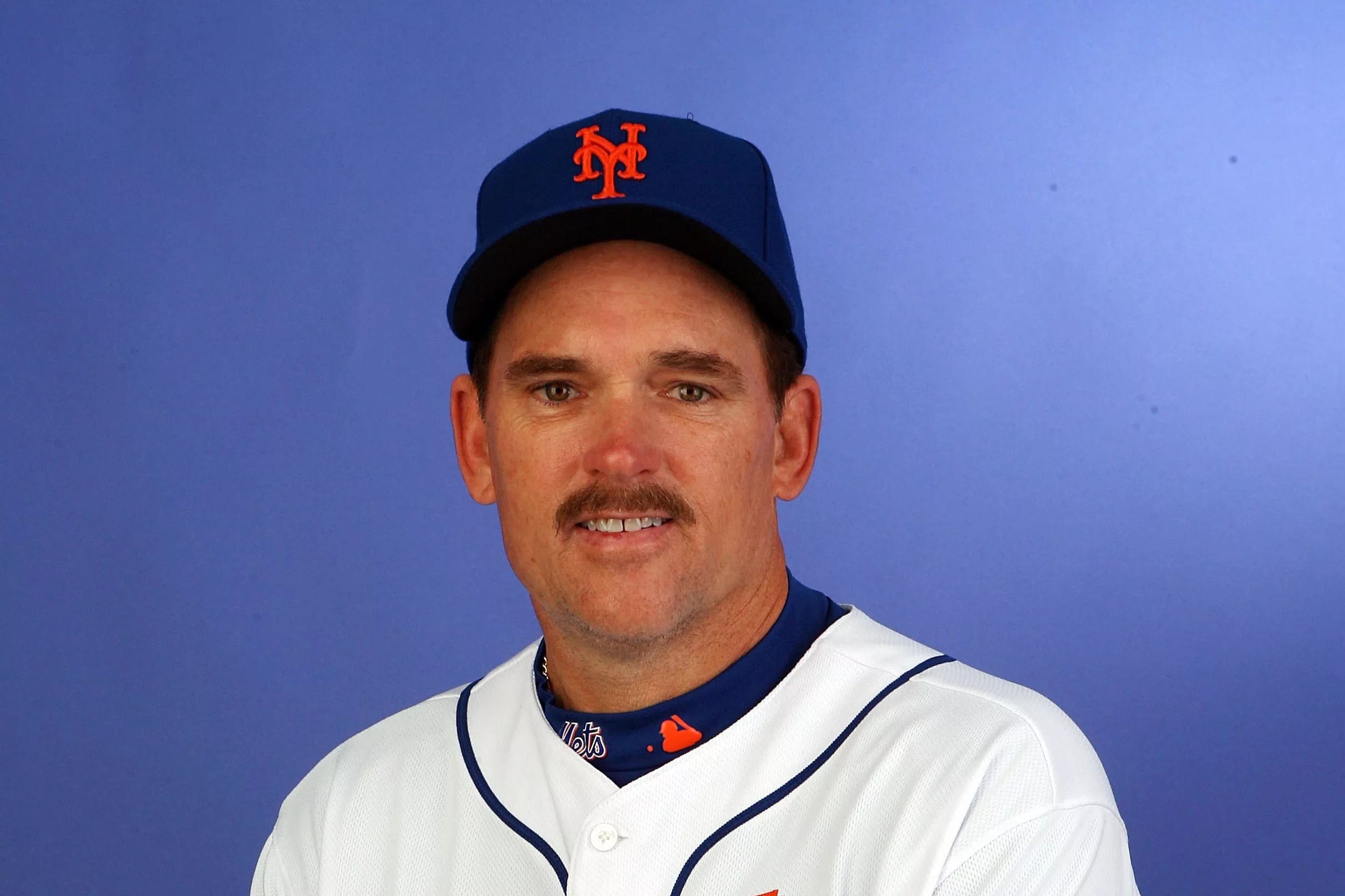 Howard Johnson hospitalized after being hit by foul ball