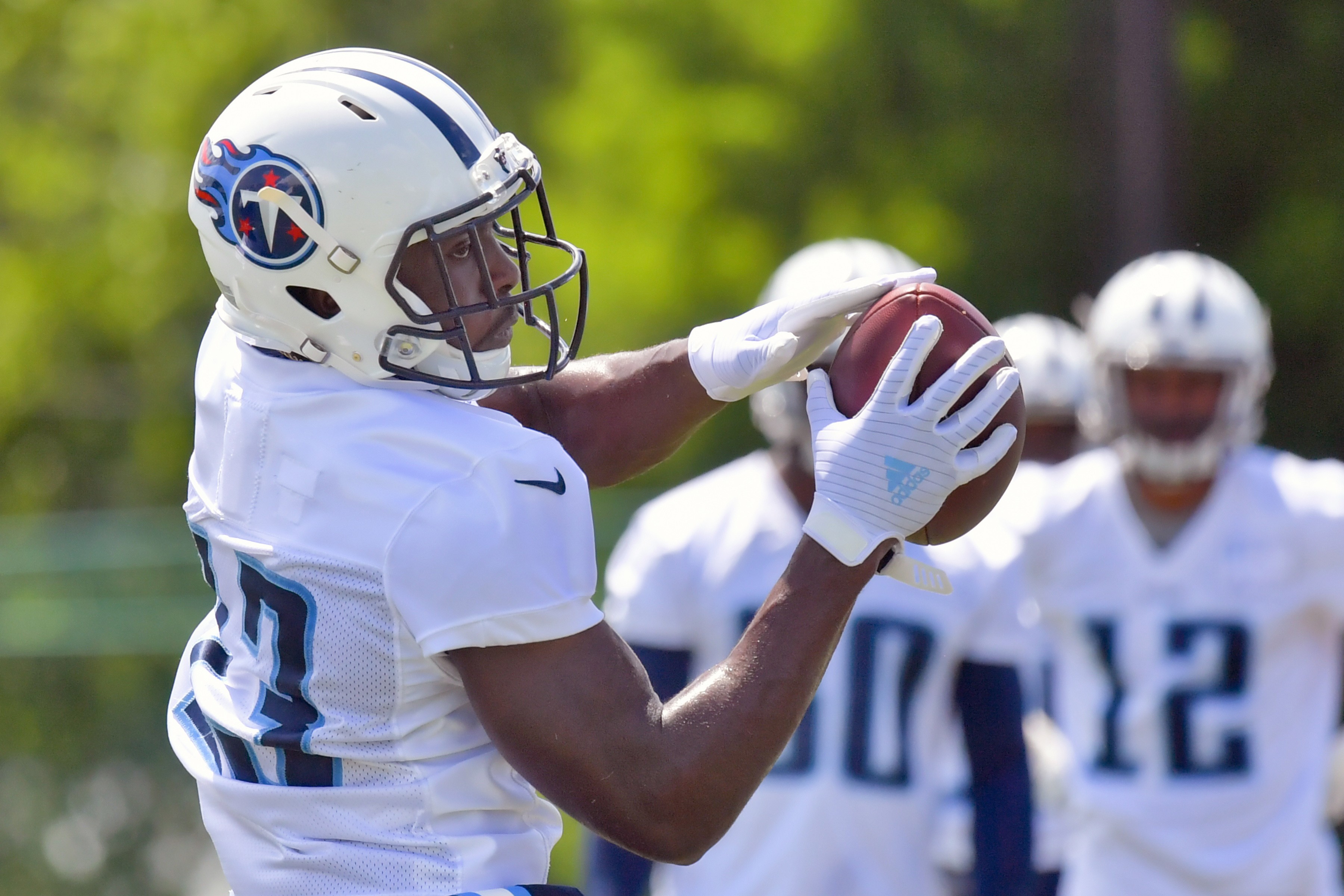 Two new Tennessee Titans players already showing worth off the field