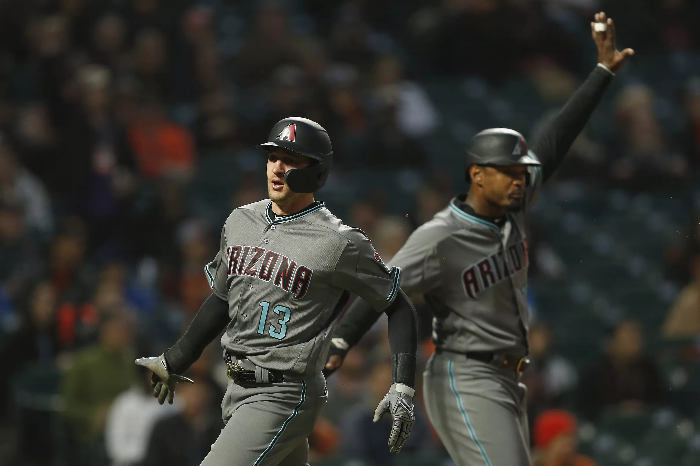 Giants throw batting practice for Diamondbacks, lose 182