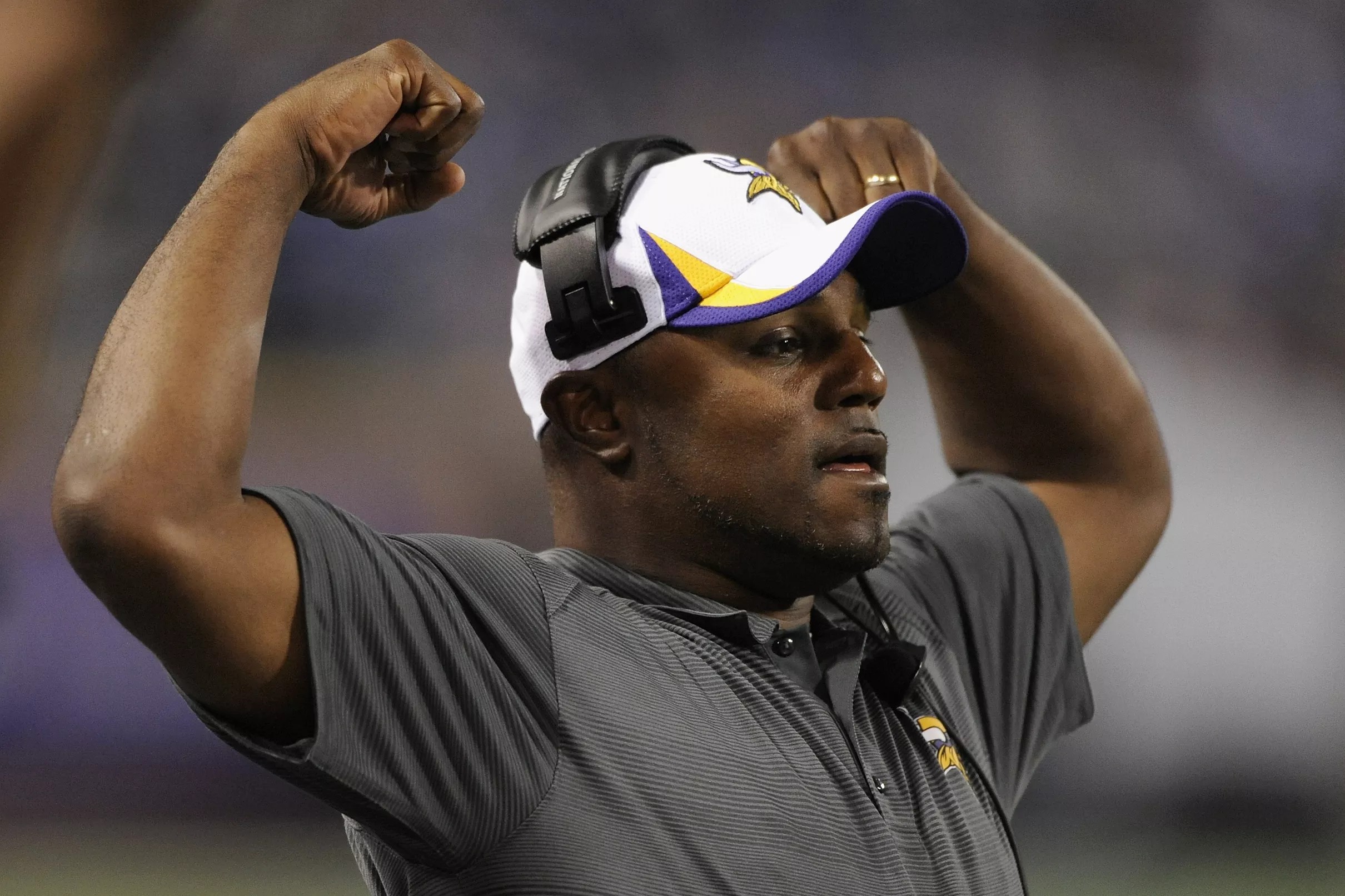 49ers announce hiring of defensive assistant coach Joe Woods