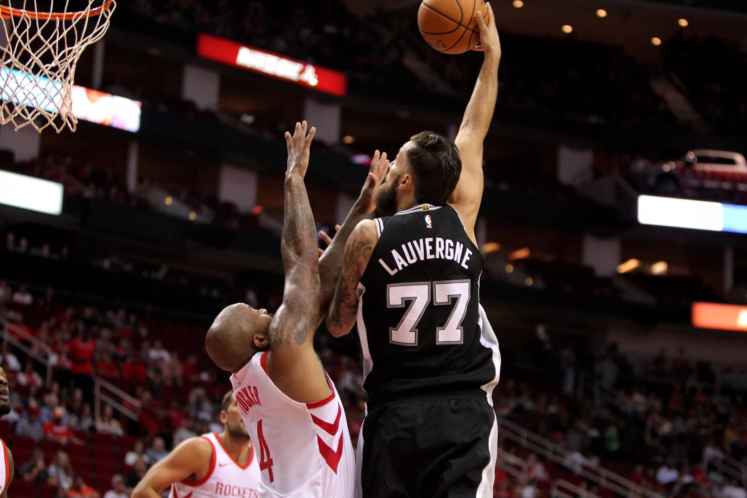 San Antonio vs. Houston, Final Score Spurs over Rockets, 10697
