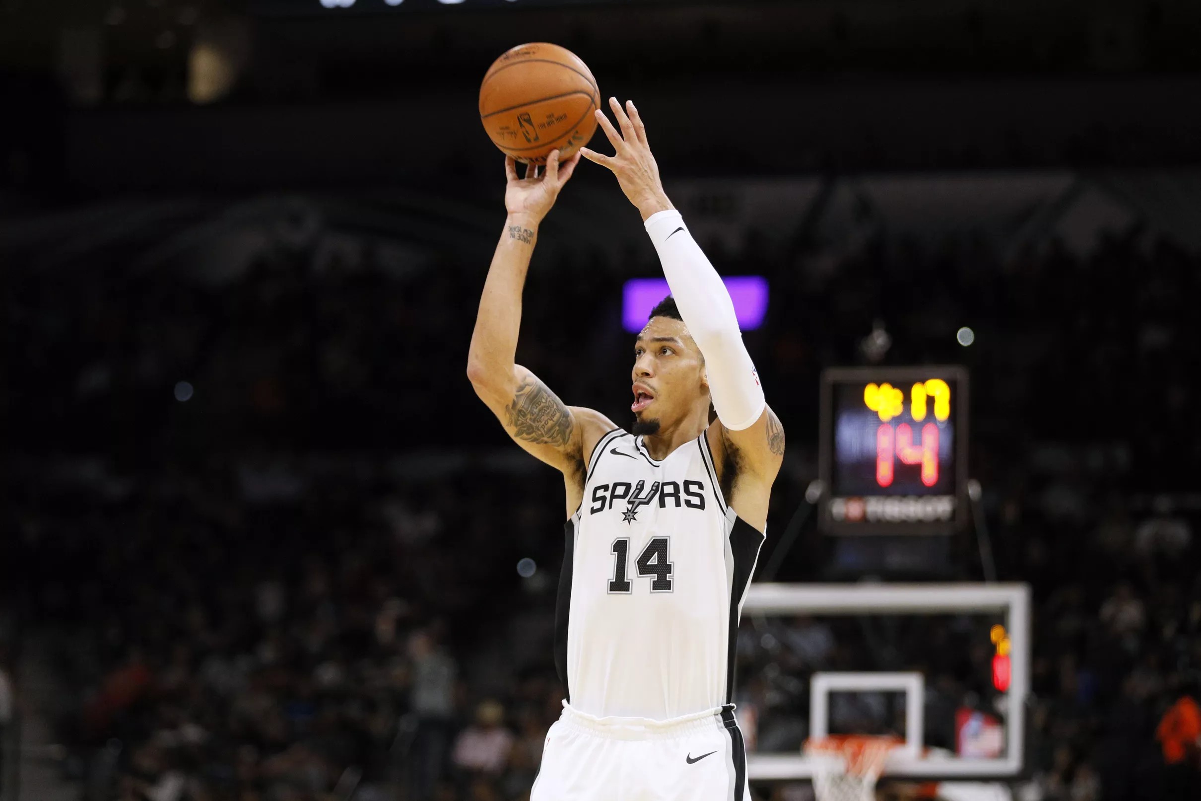 Final Score San Antonio Spurs walk away from Sacramento Kings 11393