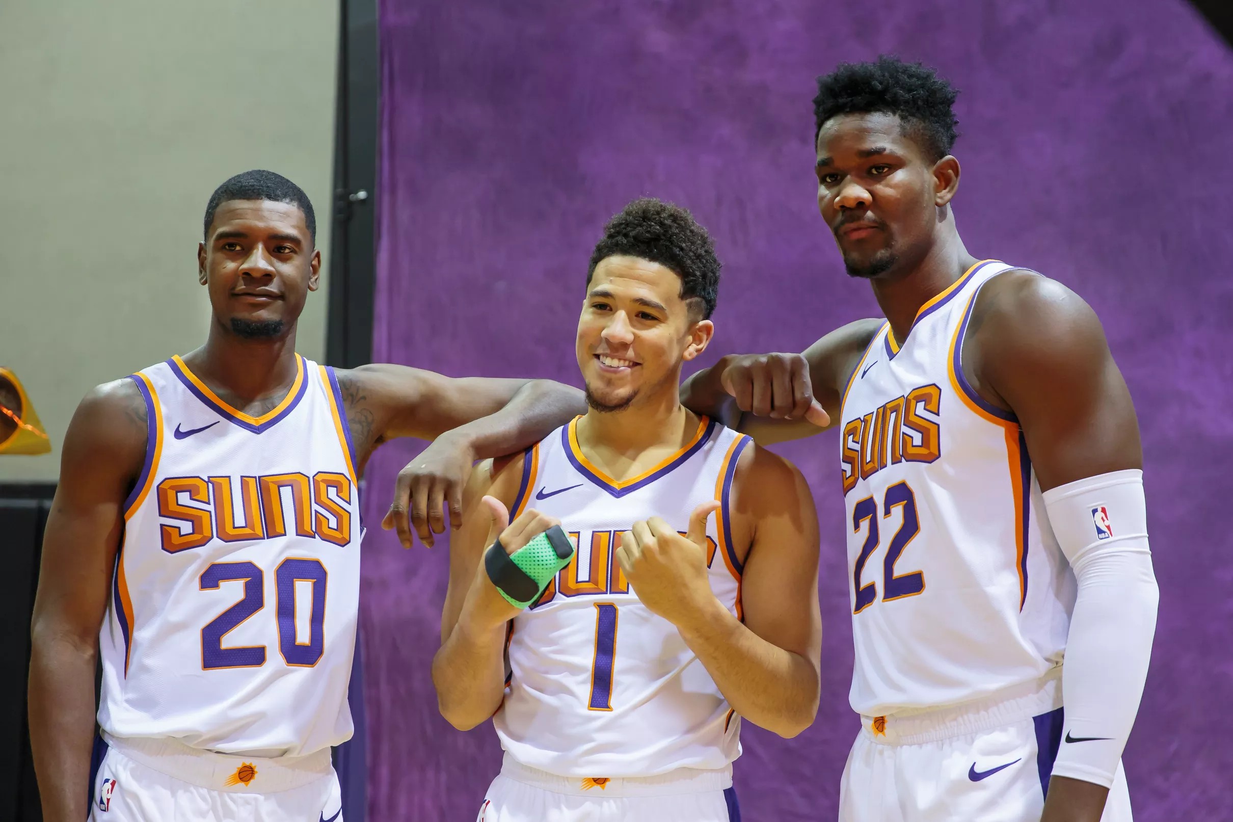 Suns preview newlook roster and scheme at their open practice