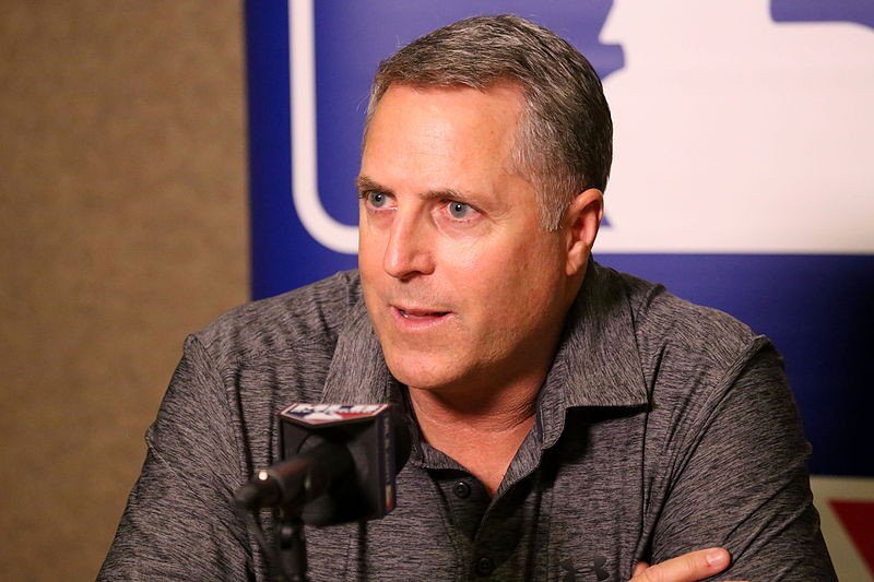 Phillies to hire Bryan Price as pitching coach