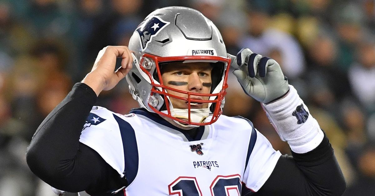 Tom Brady’s injury couldn’t come at a worse time for the Eagles