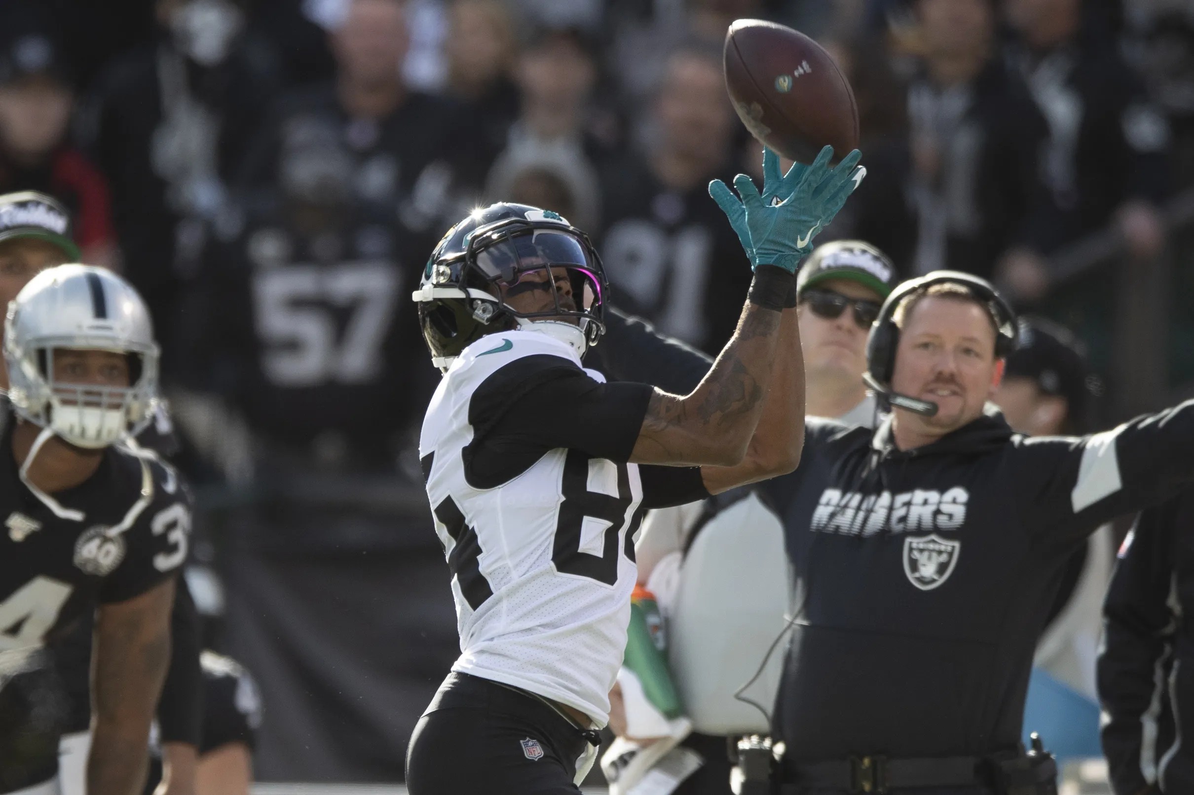 Comparing Keelan Cole to rest of Raiders’ receivers