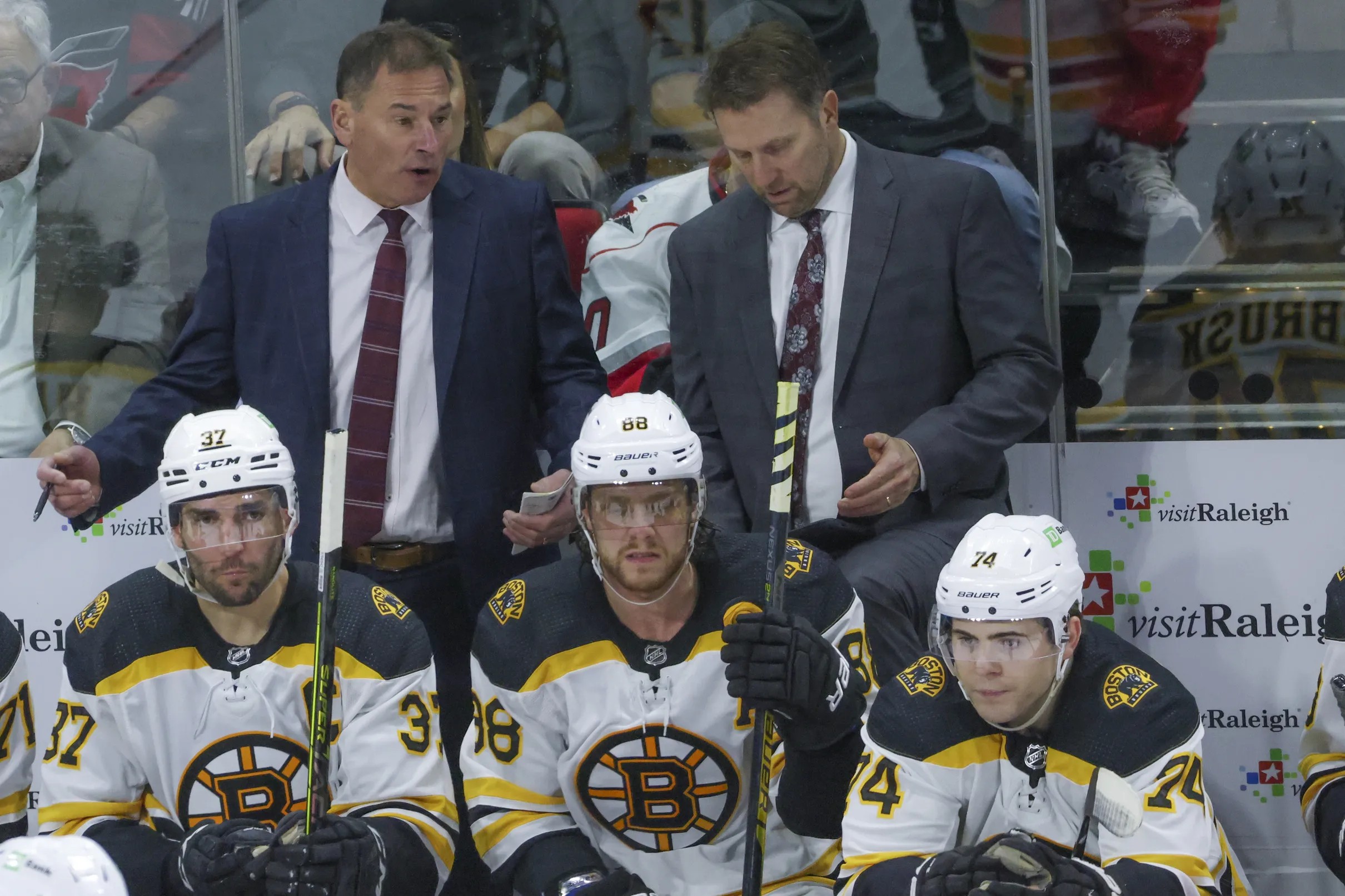 Reports Cassidy was told he'd be back as coach, then fired a couple