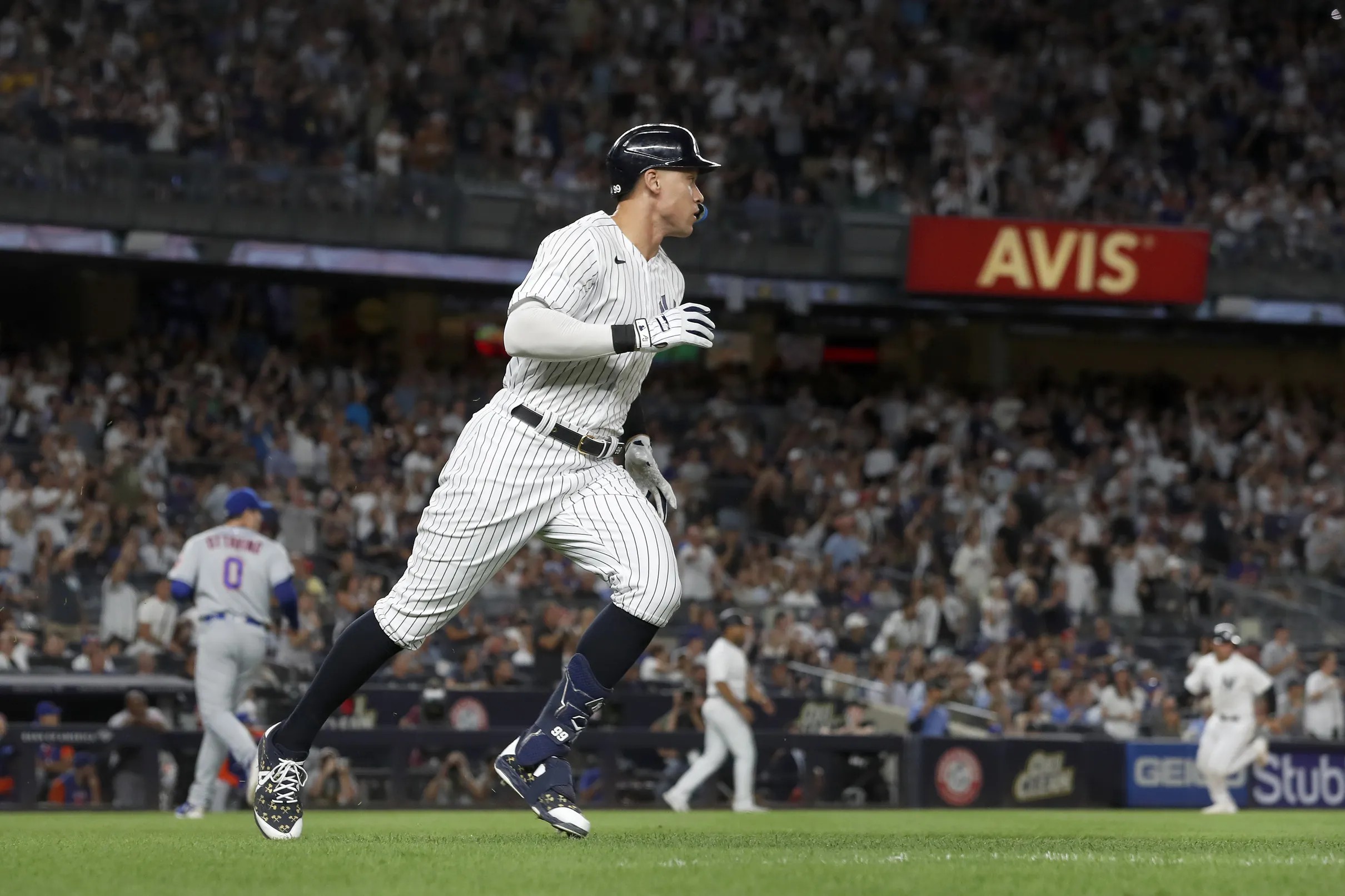 Yankees History 42 and other weird score streaks