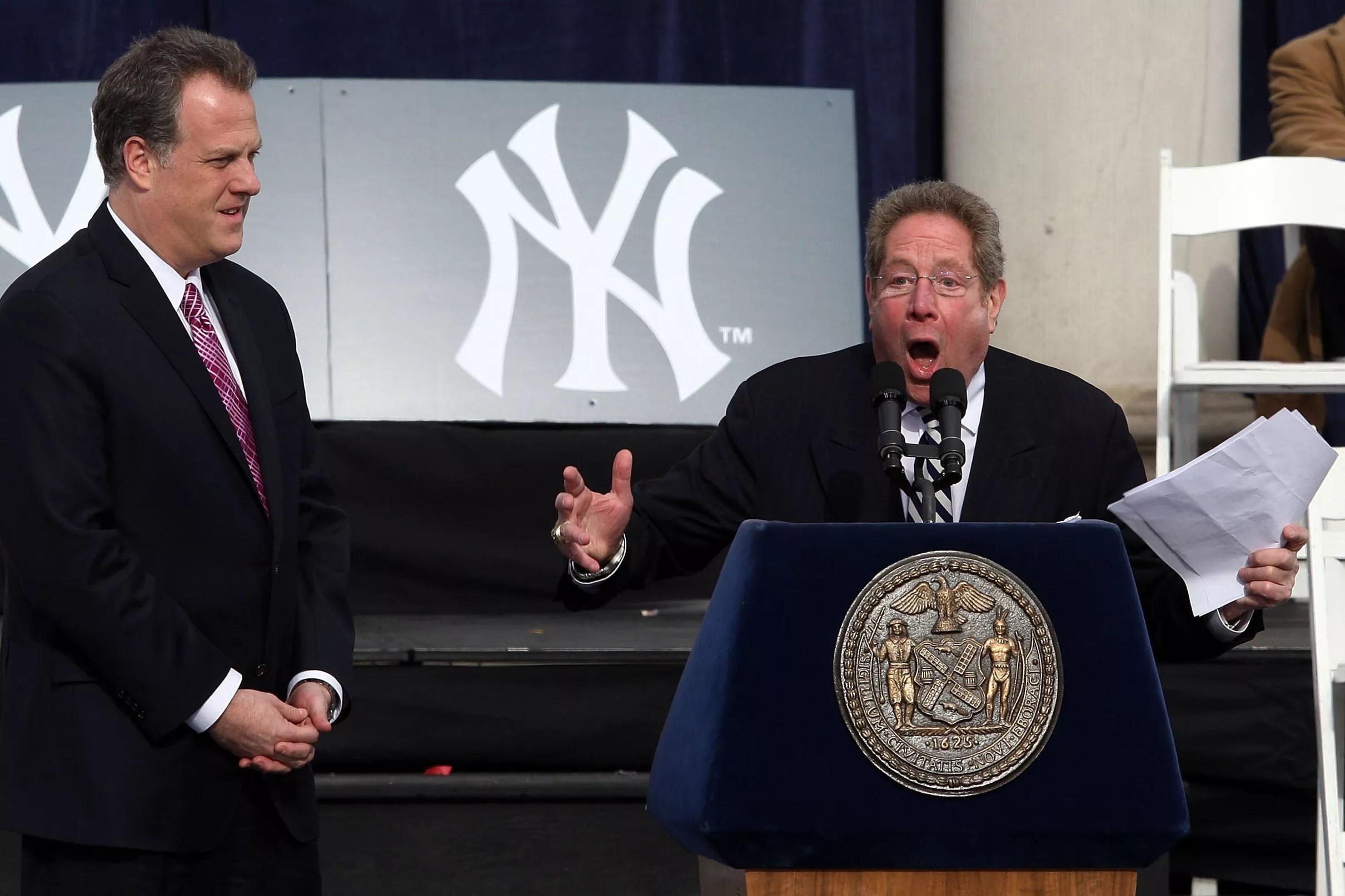 The Yankees, the YES booth, and a look at MLB broadcasting