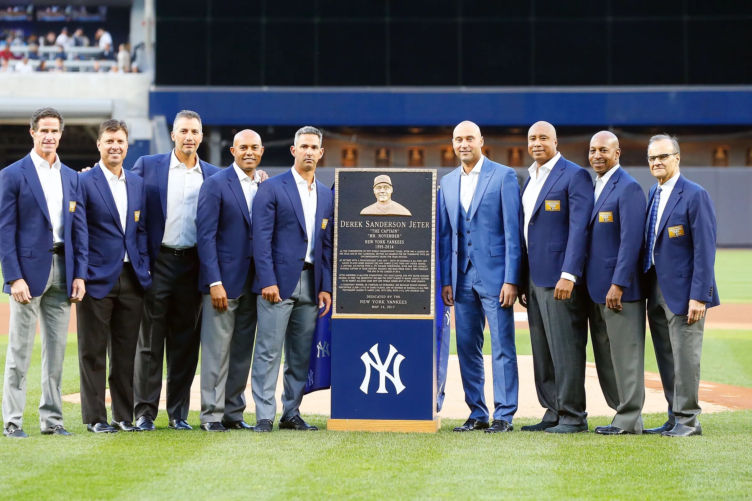 Remembering the weirdest batting stances in Yankee history