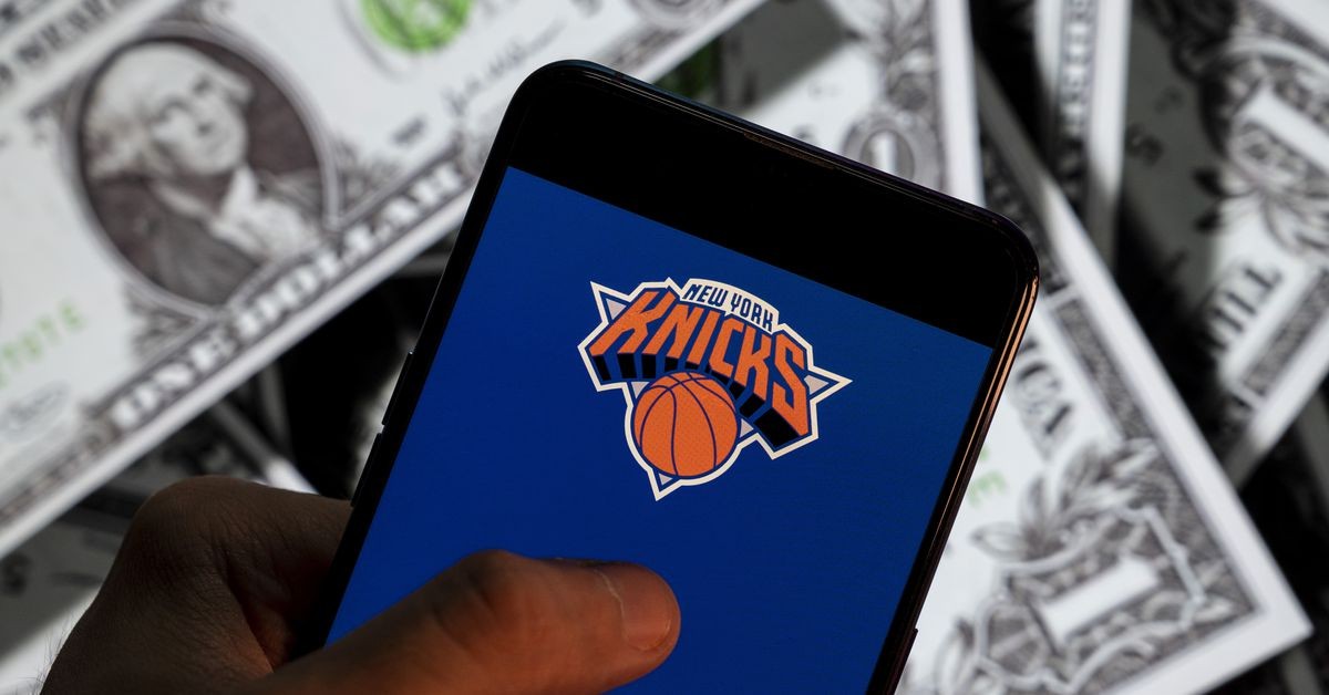 Knicks Roster, Salaries, Draft Picks, Cap Space and More