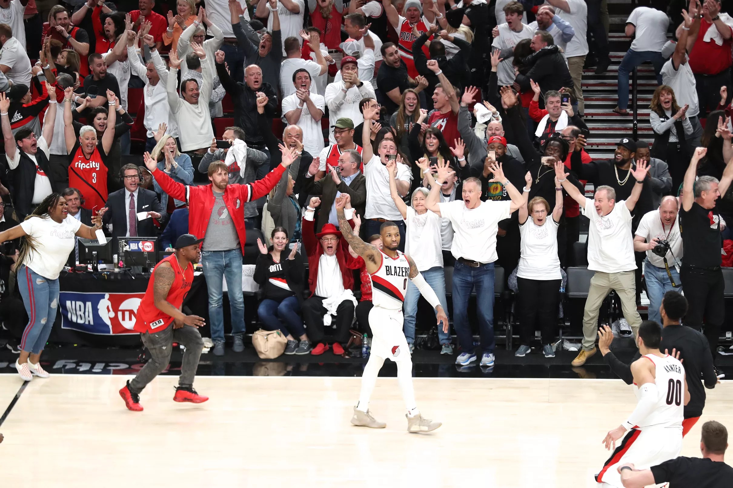 It’s in the Details Hidden Highlights From Damian Lillard’s BuzzerBeater