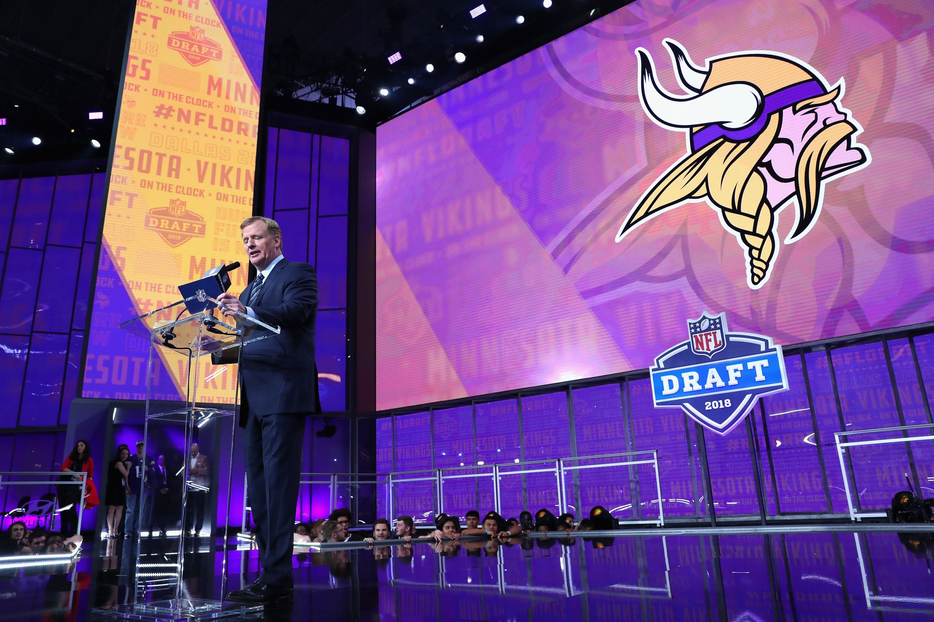 Minnesota Vikings own pick 25 at the 2020 NFL Draft