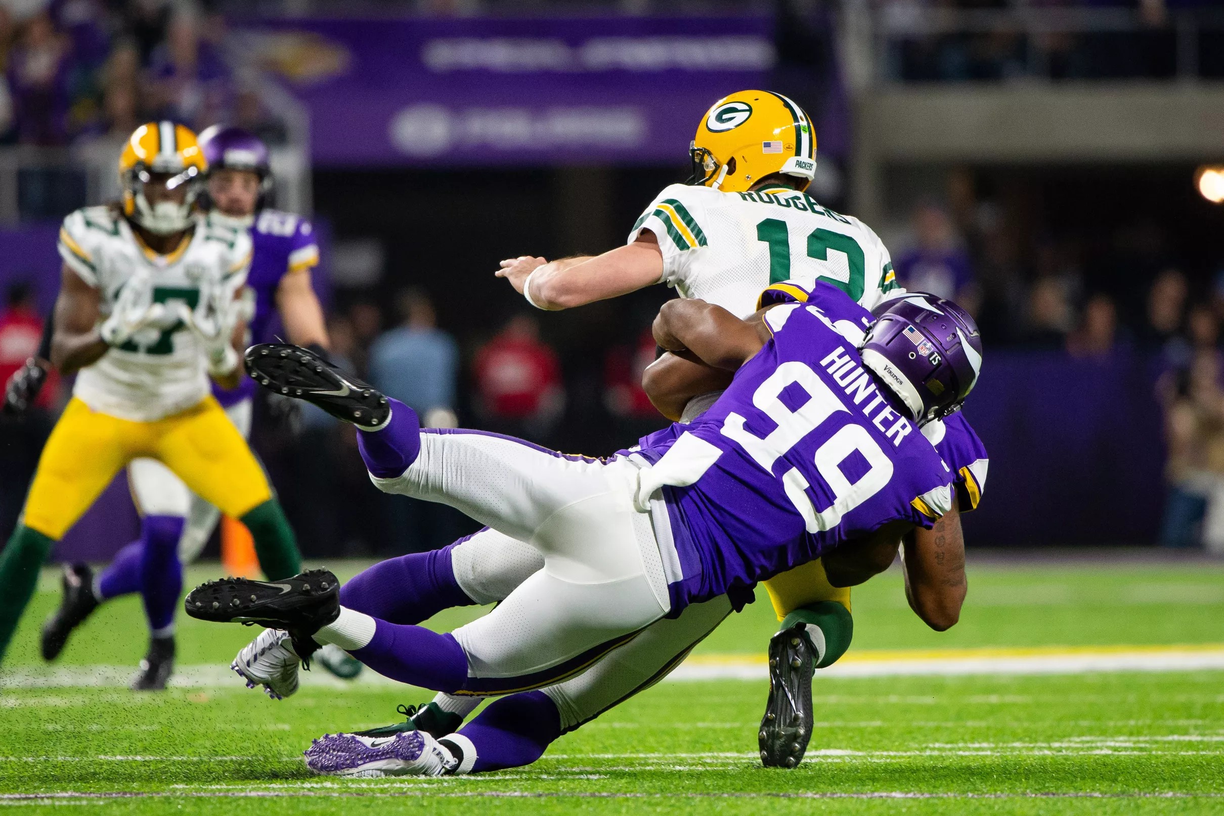 Minnesota Vikings 24, Green Bay Packers 17 Vikings get huge NFC North