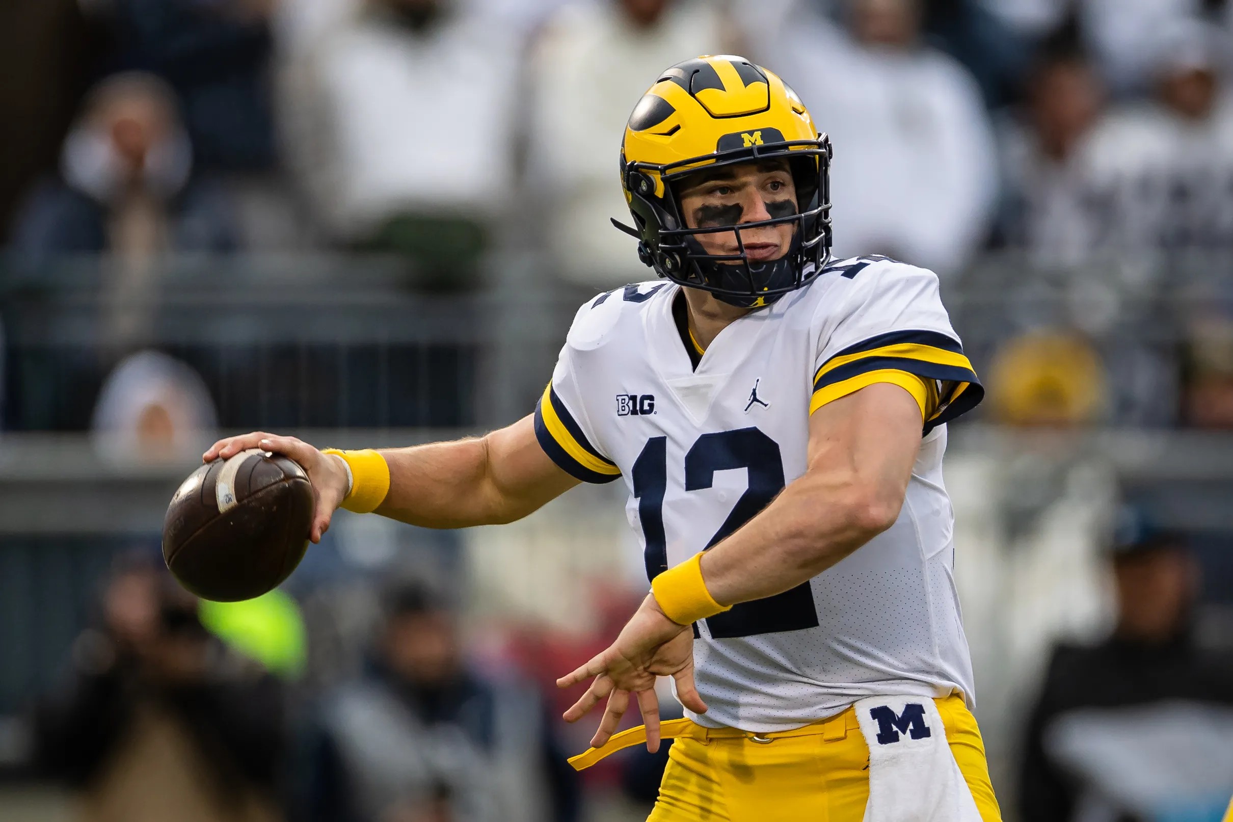 One day after CJ Carr announces commitment date, recruiting analyst