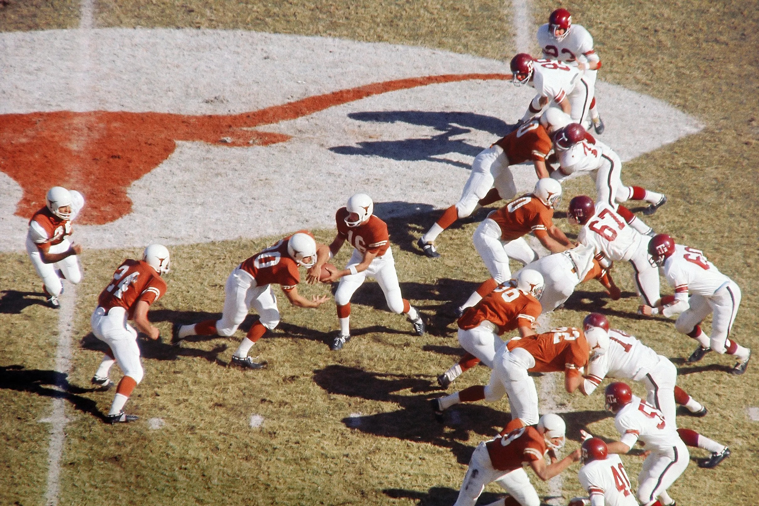 Texas Longhorn legend Steve Worster has died