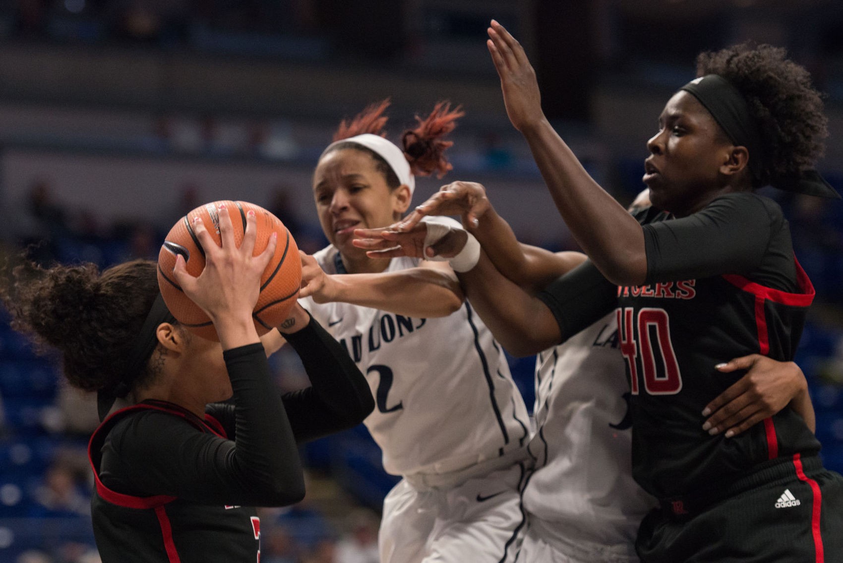 Penn State women's basketball bests Illinois for thirdstraight win