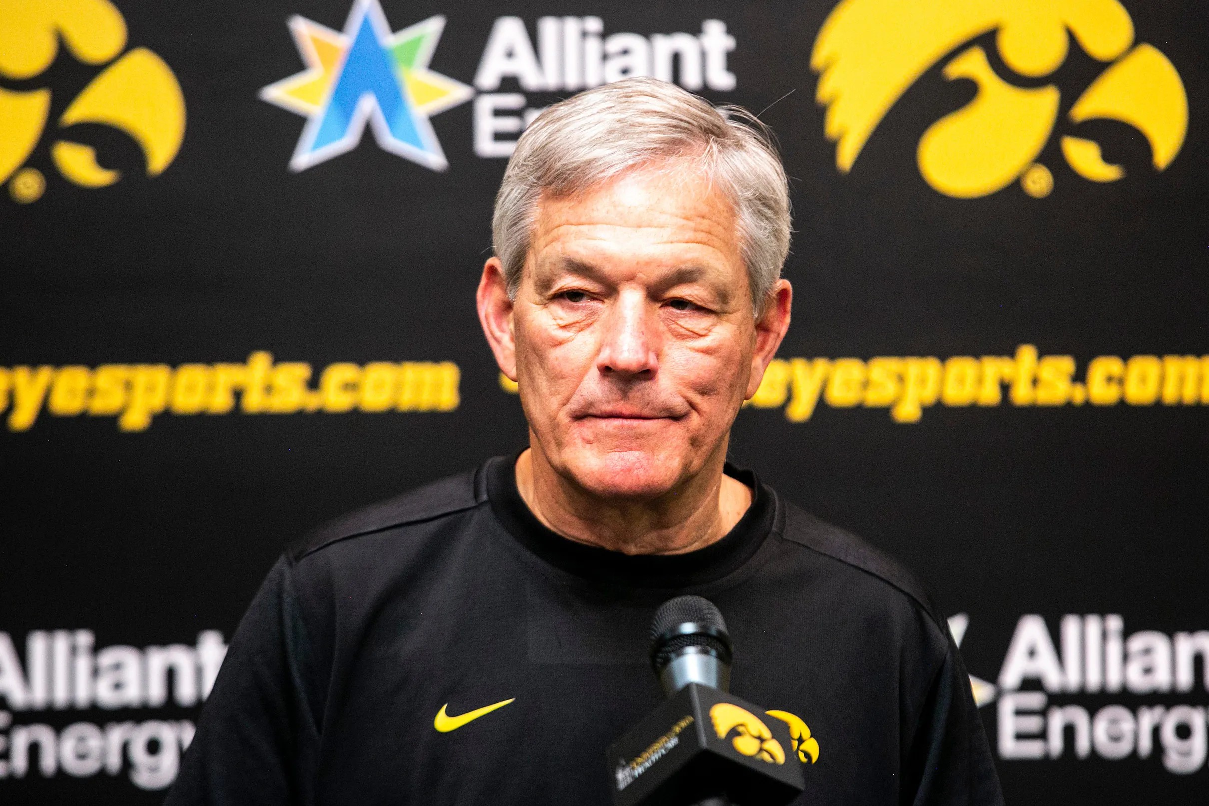 Iowa Hawkeyes vs. Iowa State Cyclones First Half Game Thread