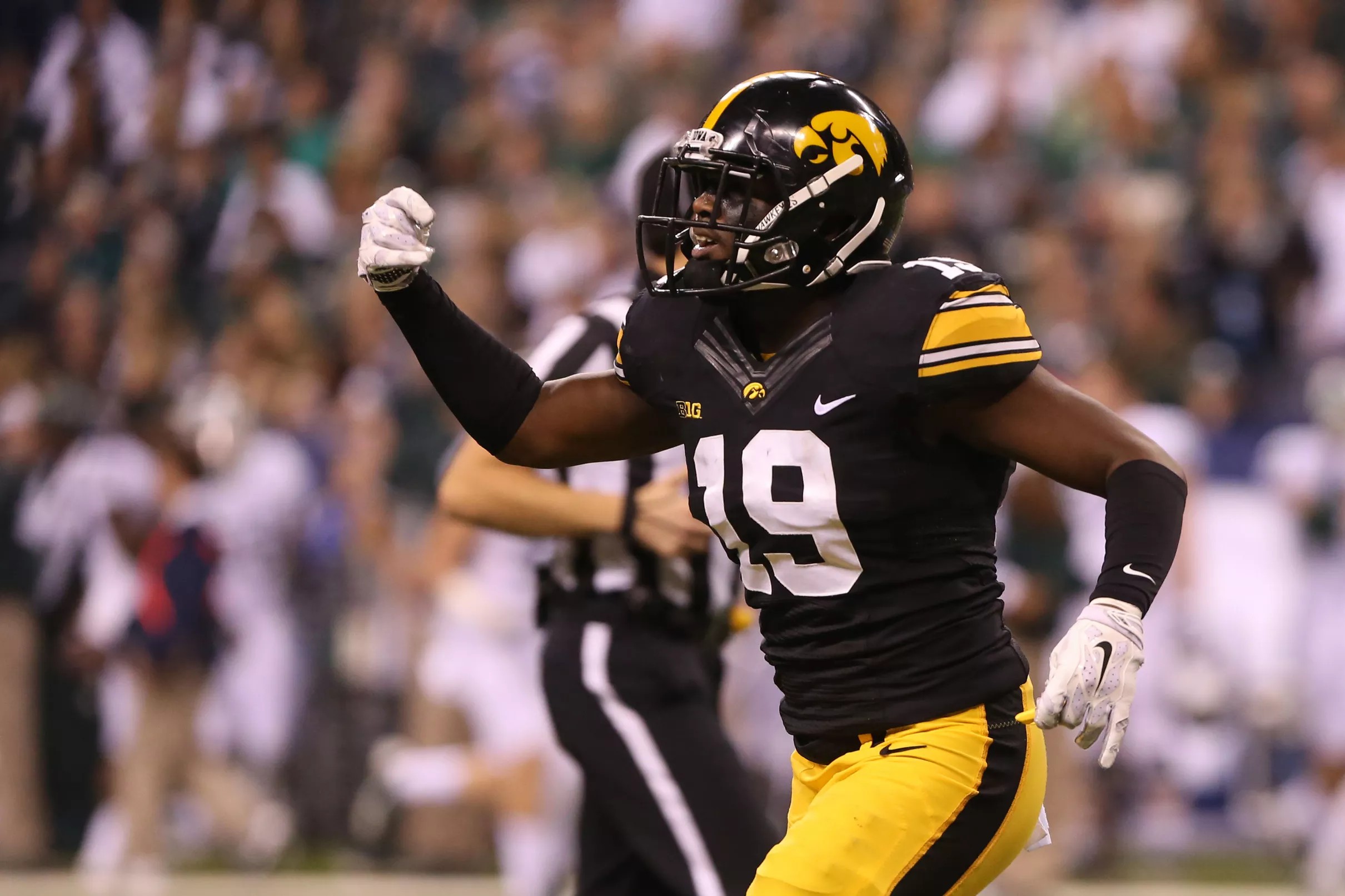 Iowa Hawkeyes vs. Wyoming Cowboys First Half Game Thread