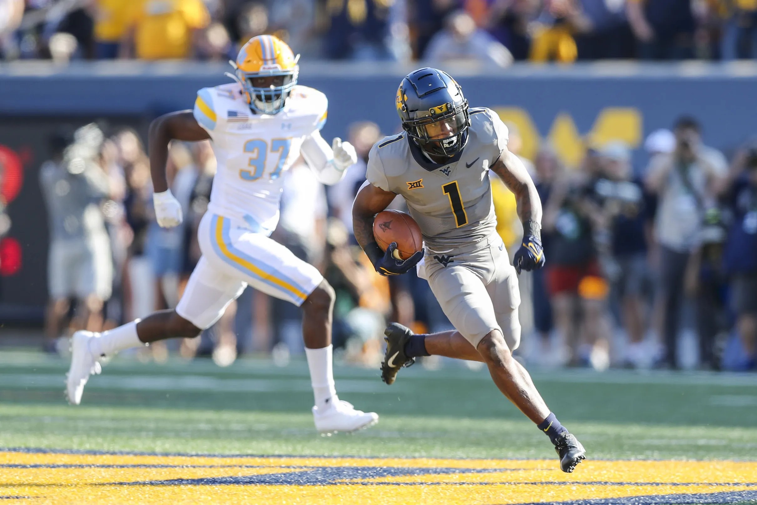 THE SHOTGUN THROWDOWN Winston Wright gives West Virginia a storybook