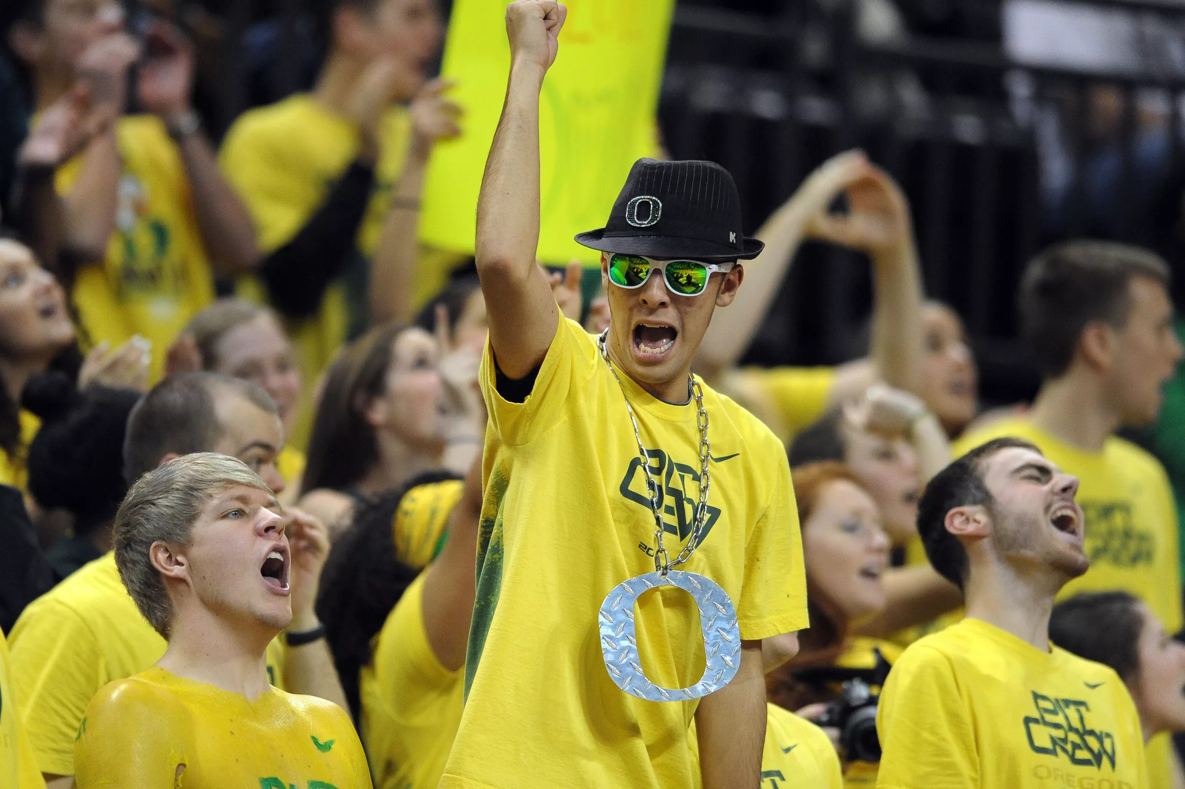 Oregon Basketball Marathon ATQ has 24 straight hours of Duck prep