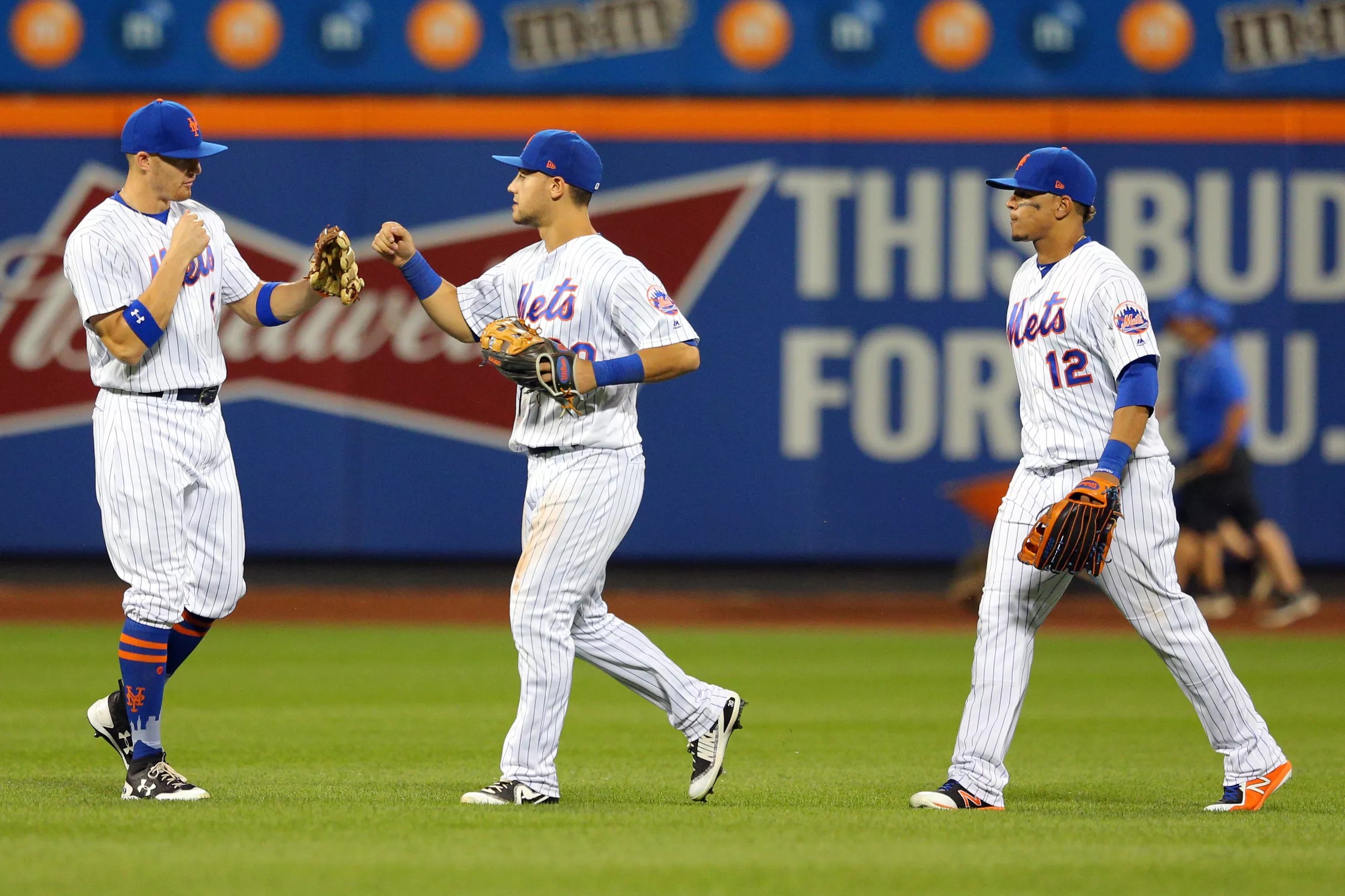 What should the Mets do in the outfield?