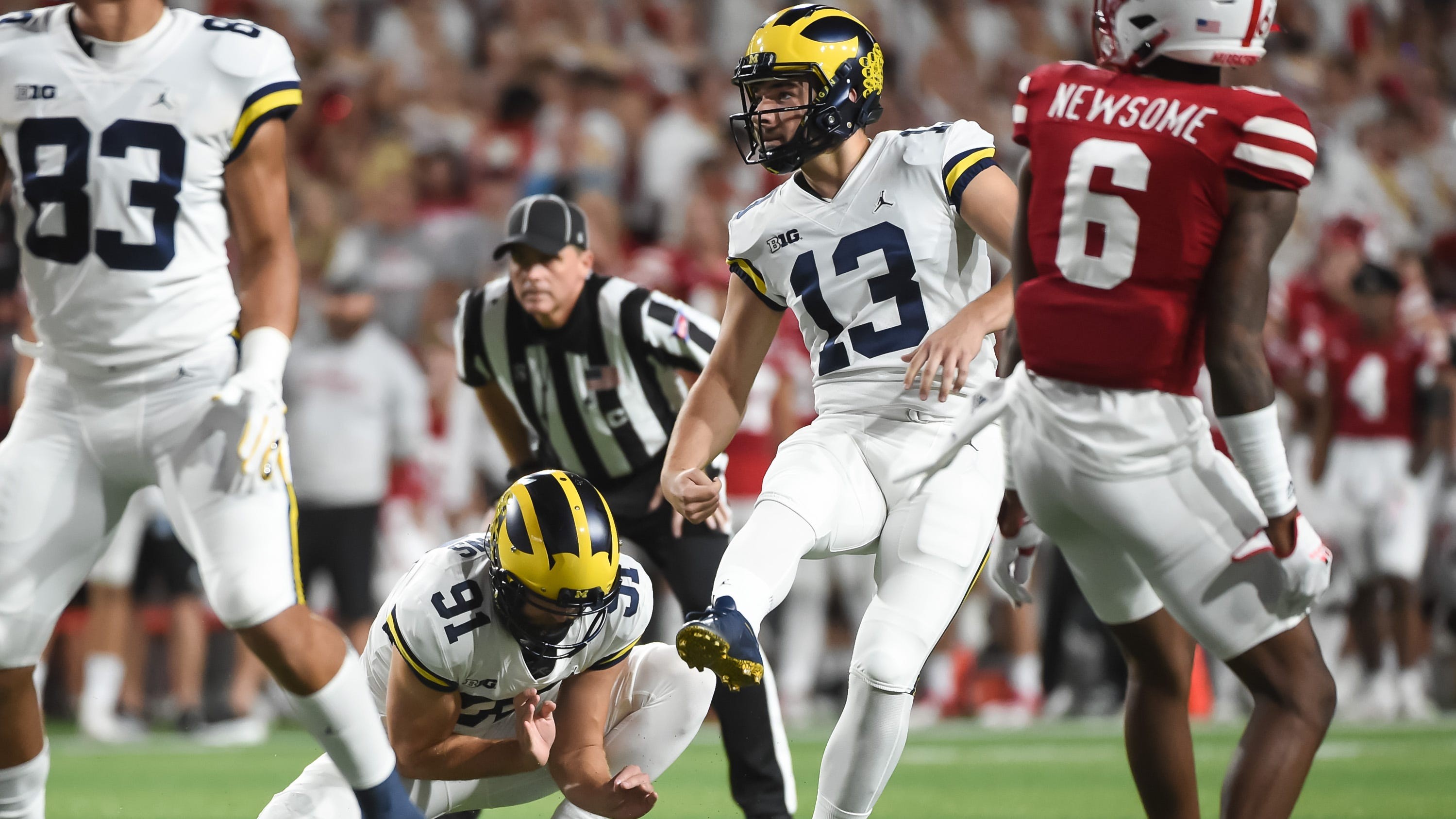 Michigan football's Jake Moody named 2021 Lou Groza Award winner as top