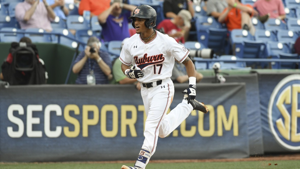 Holland Picks Up National Player of the Week Honors