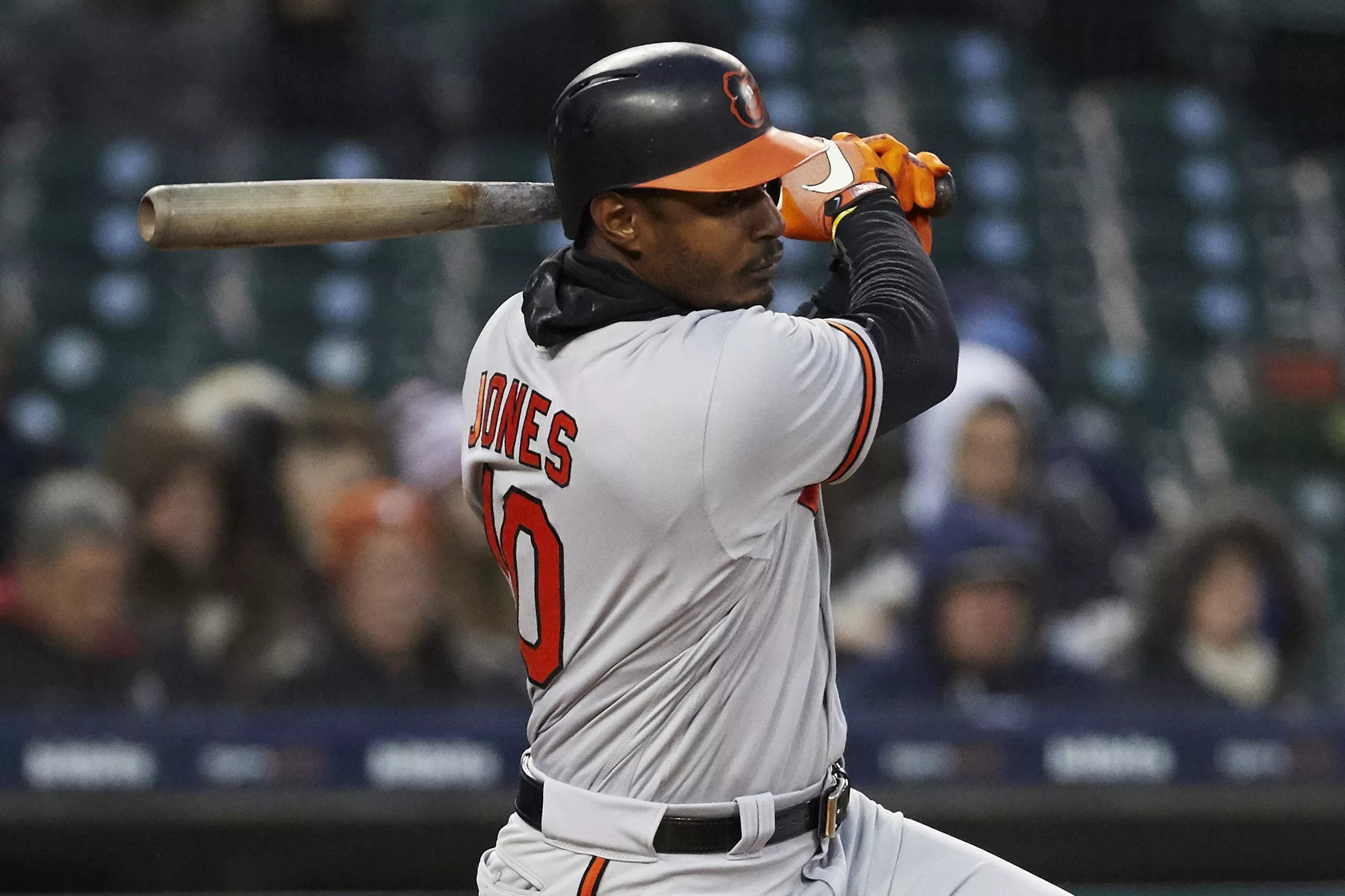 Weather and Bats Stay Cold as O’s Lose 42