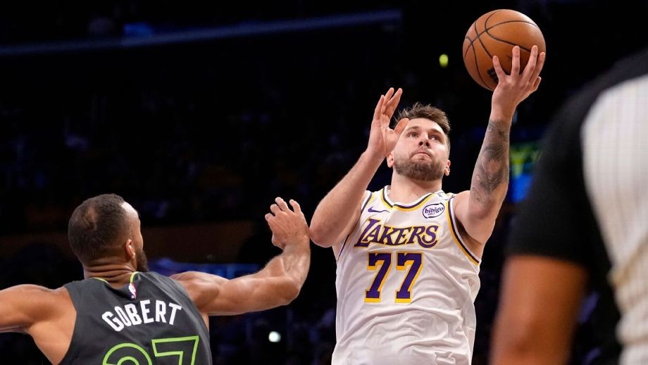 Kawhi Leonard trade talk mystery, and which teams could get involved