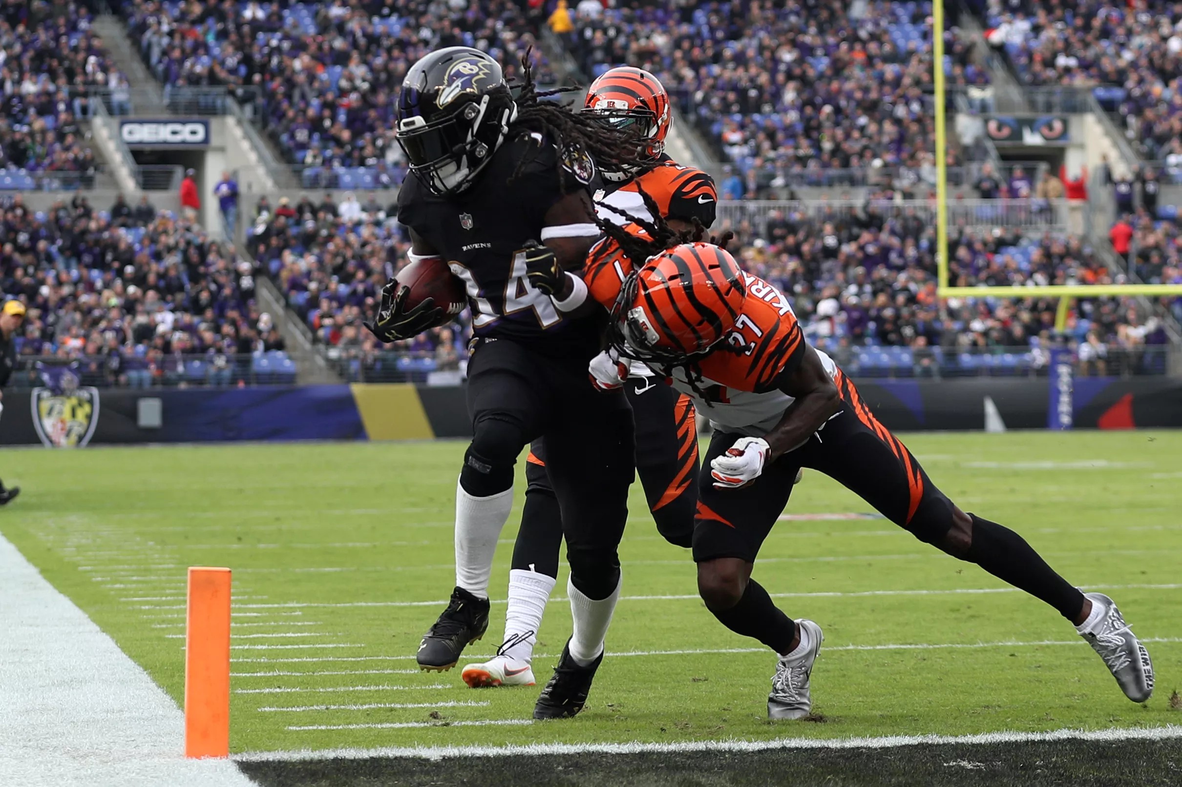 Ravens place RB Alex Collins on injured reserve