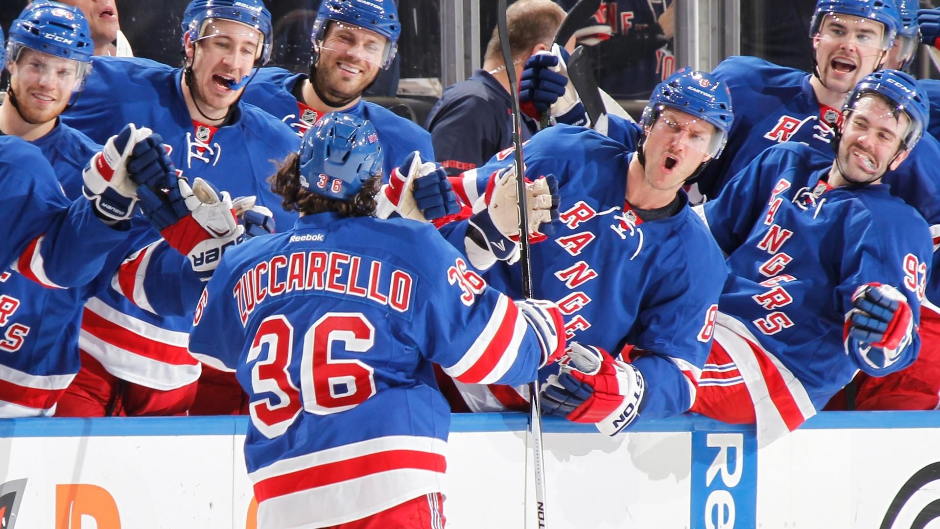 Zuccarello leads Rangers to 43 win over Maple Leafs