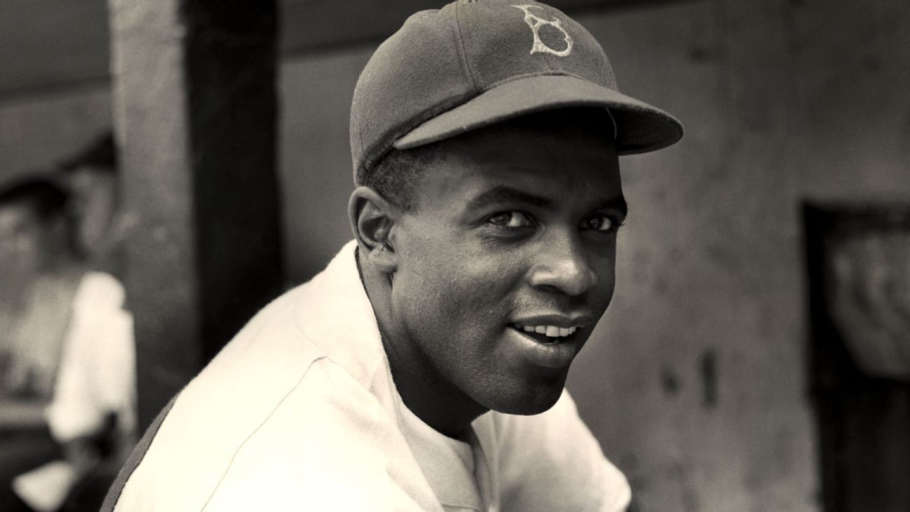 UCLA creates 1M in scholarships in name of Jackie Robinson