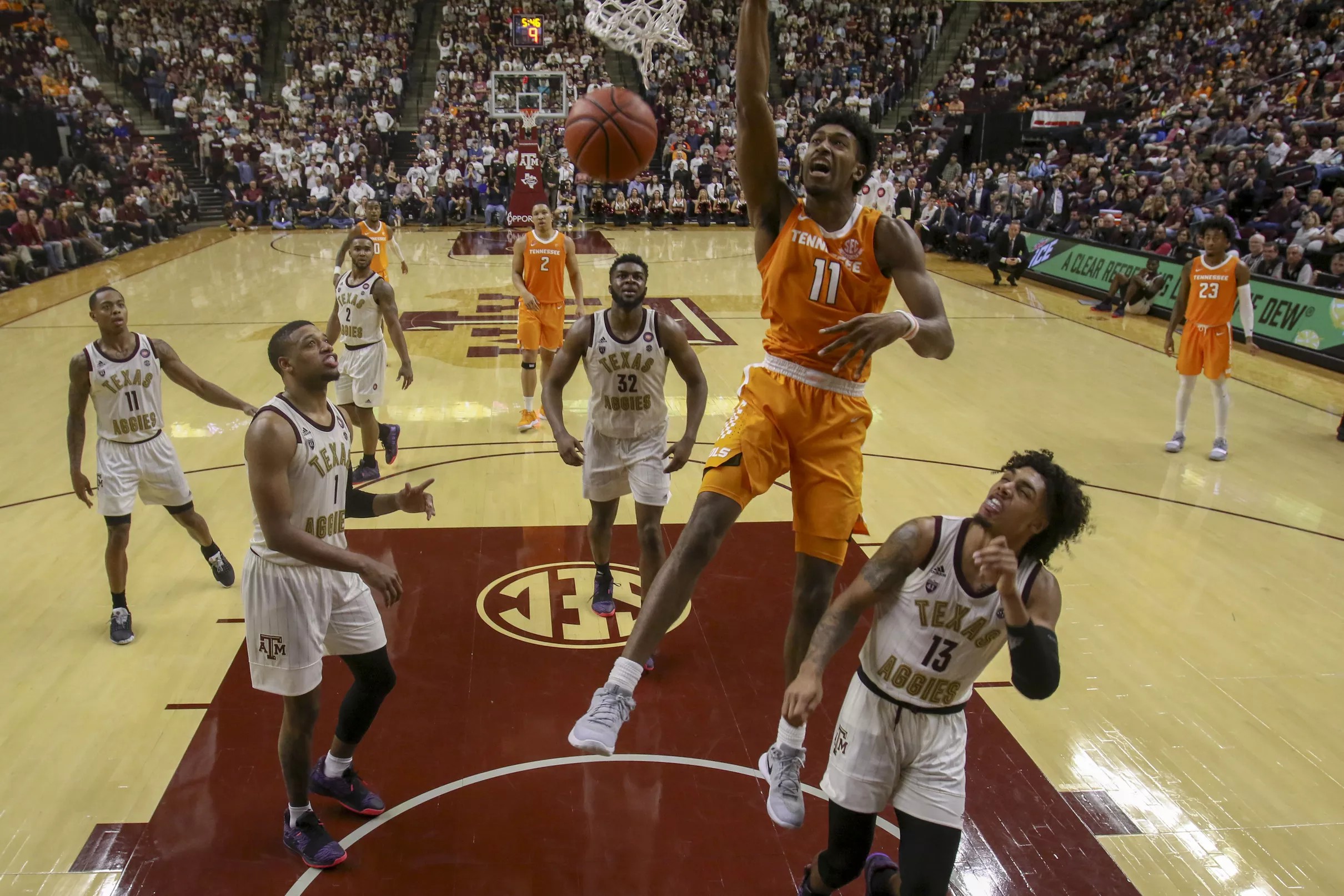 Hoops Preview Surprise! Tennessee is even better now than in January!