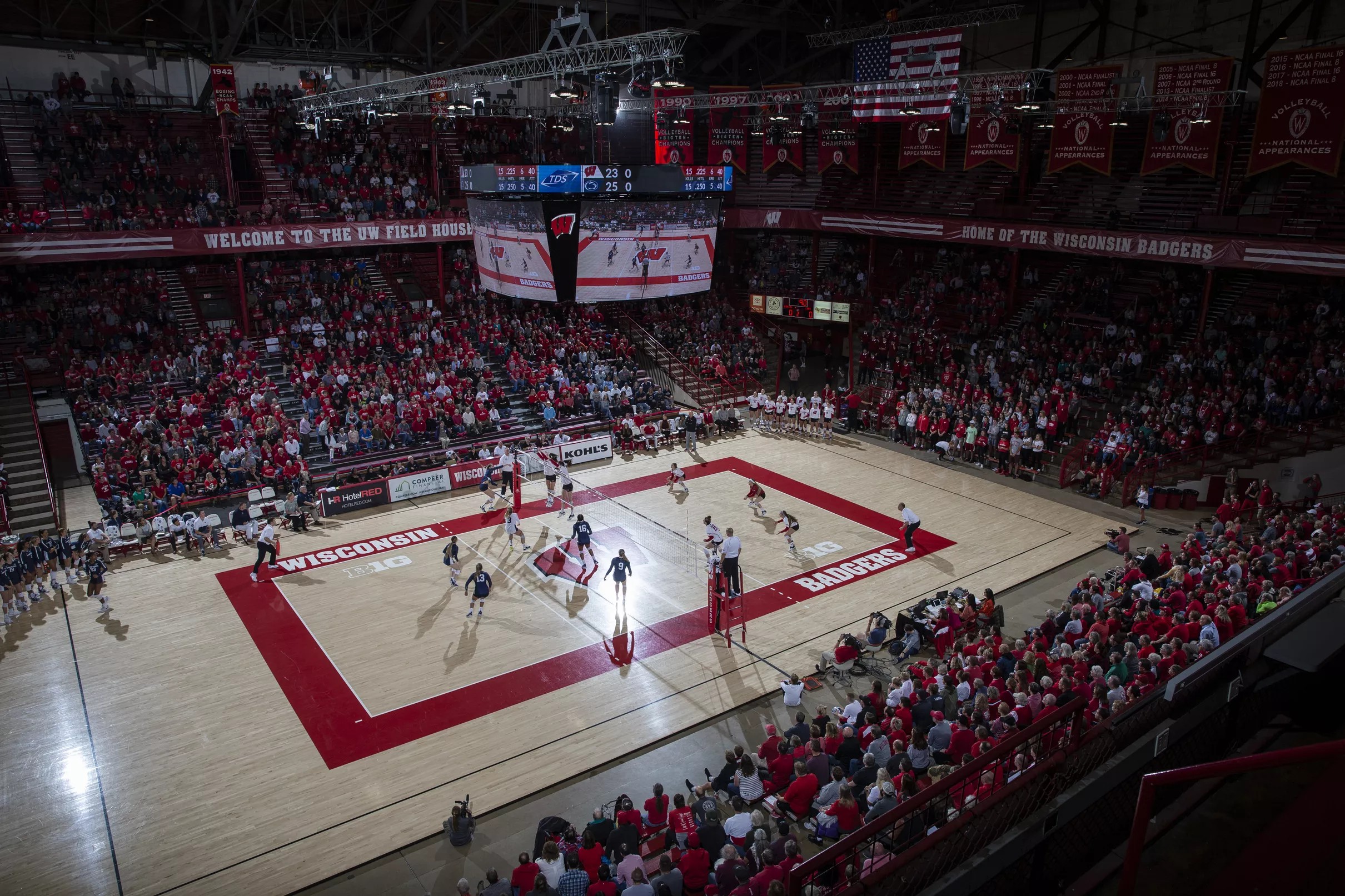 Wisconsin athletics rankings roundup 11/26