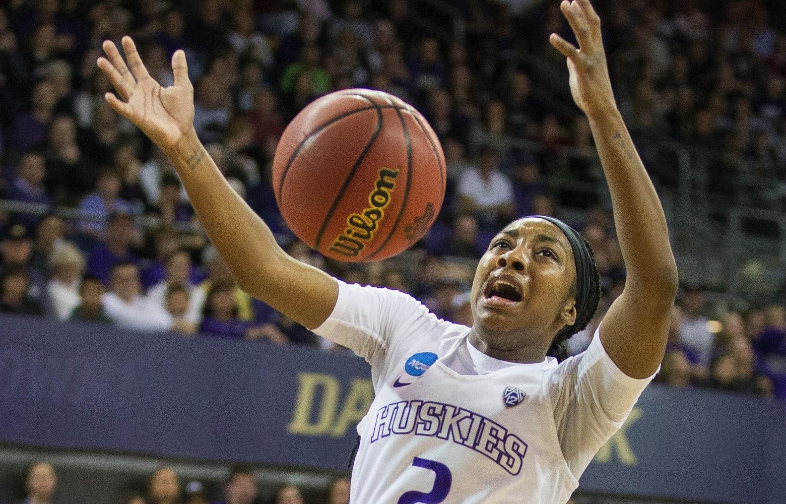 Freshman basketball star Aarion McDonald leaving Washington