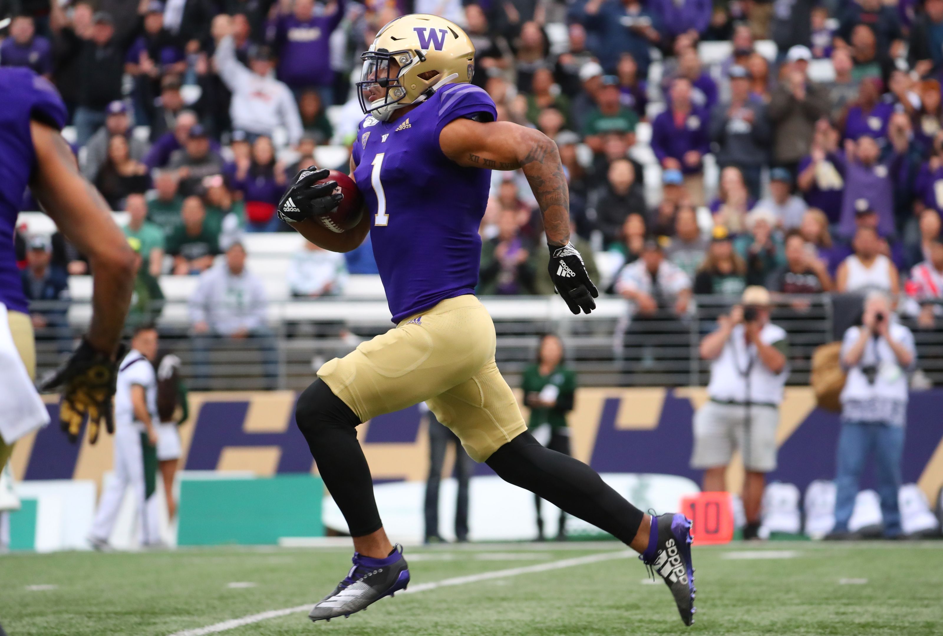 Washington football Bryant deserves to be a first rounder