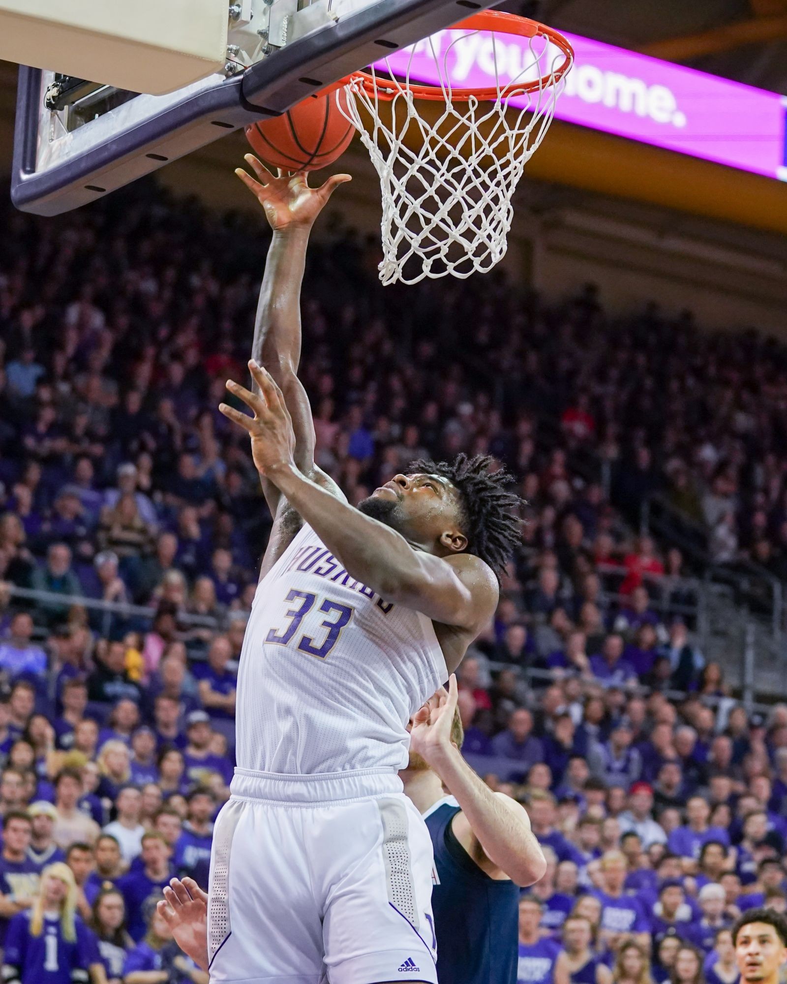 Washington basketball visits the Bay Area
